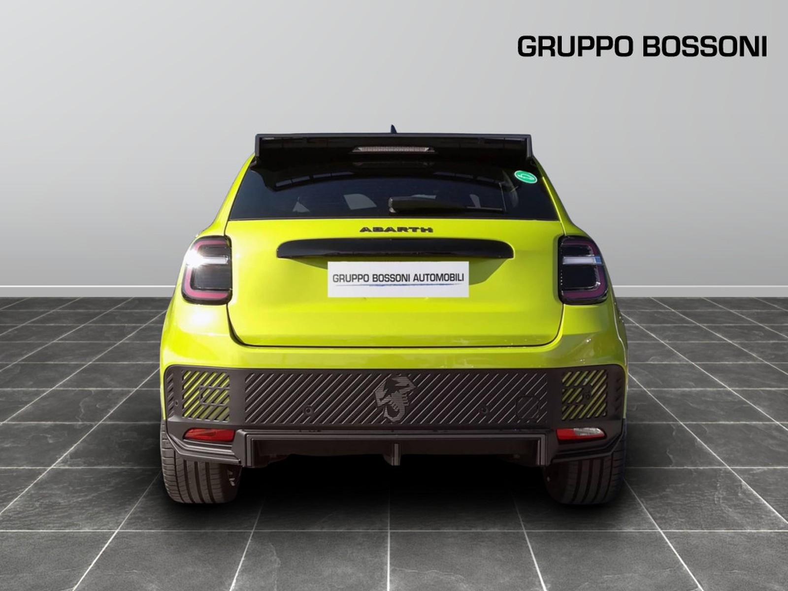 5 - Abarth 600e 54kwh turismo