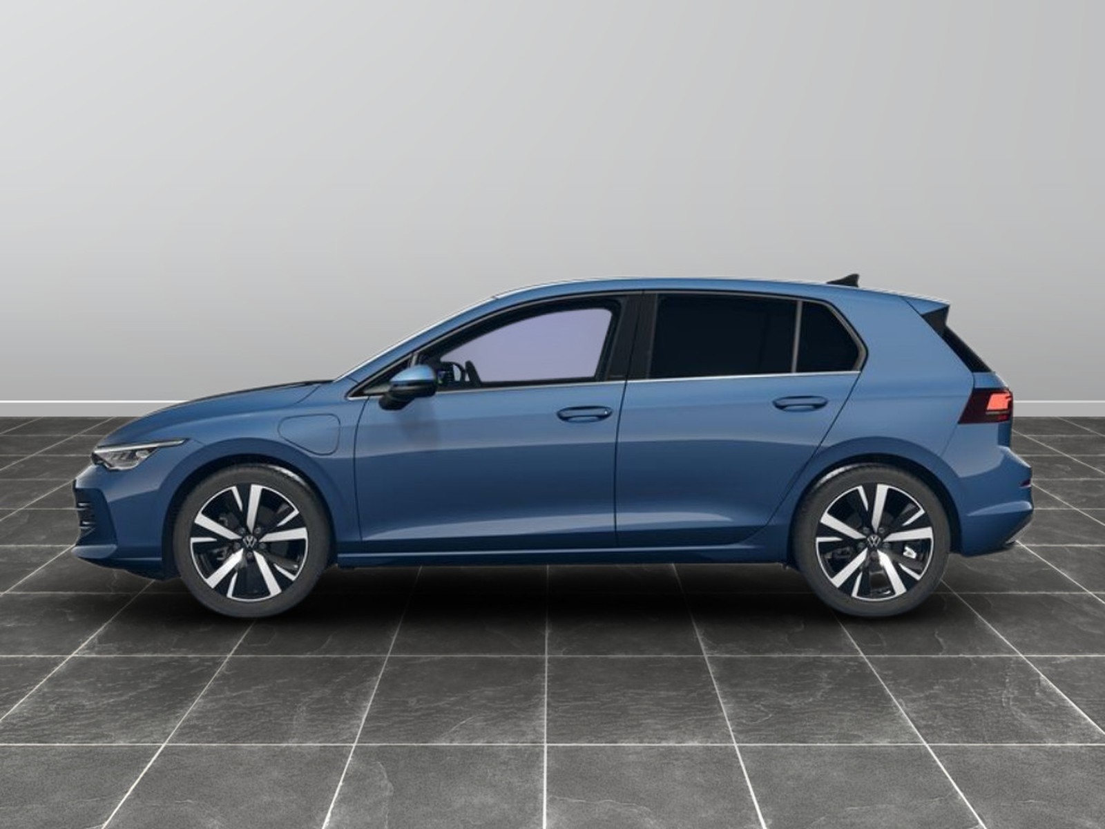 5 - Volkswagen Golf 1.5 tsi ehybrid 204cv style dsg