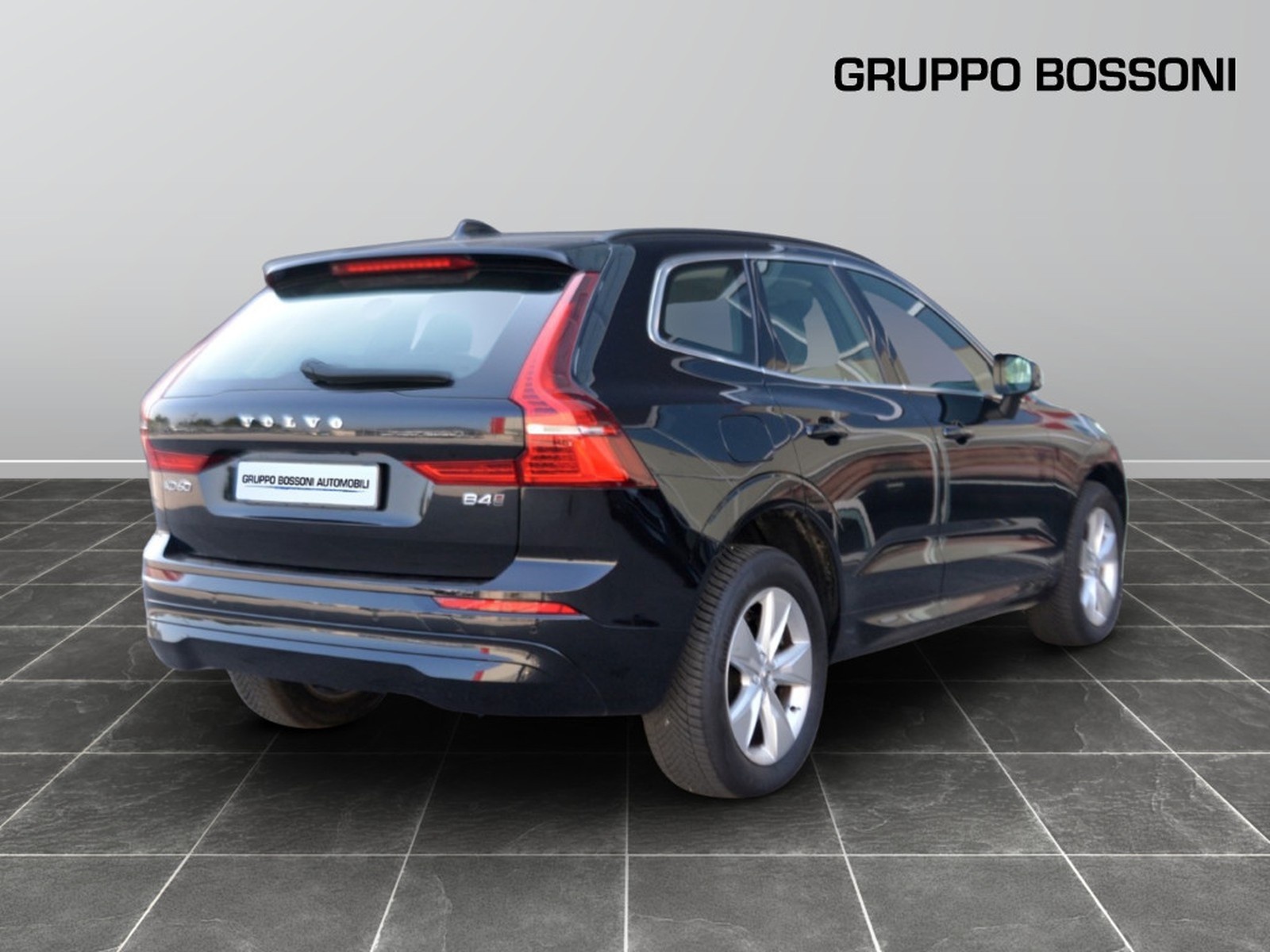3 - Volvo XC60 2.0 b4 core awd automatico