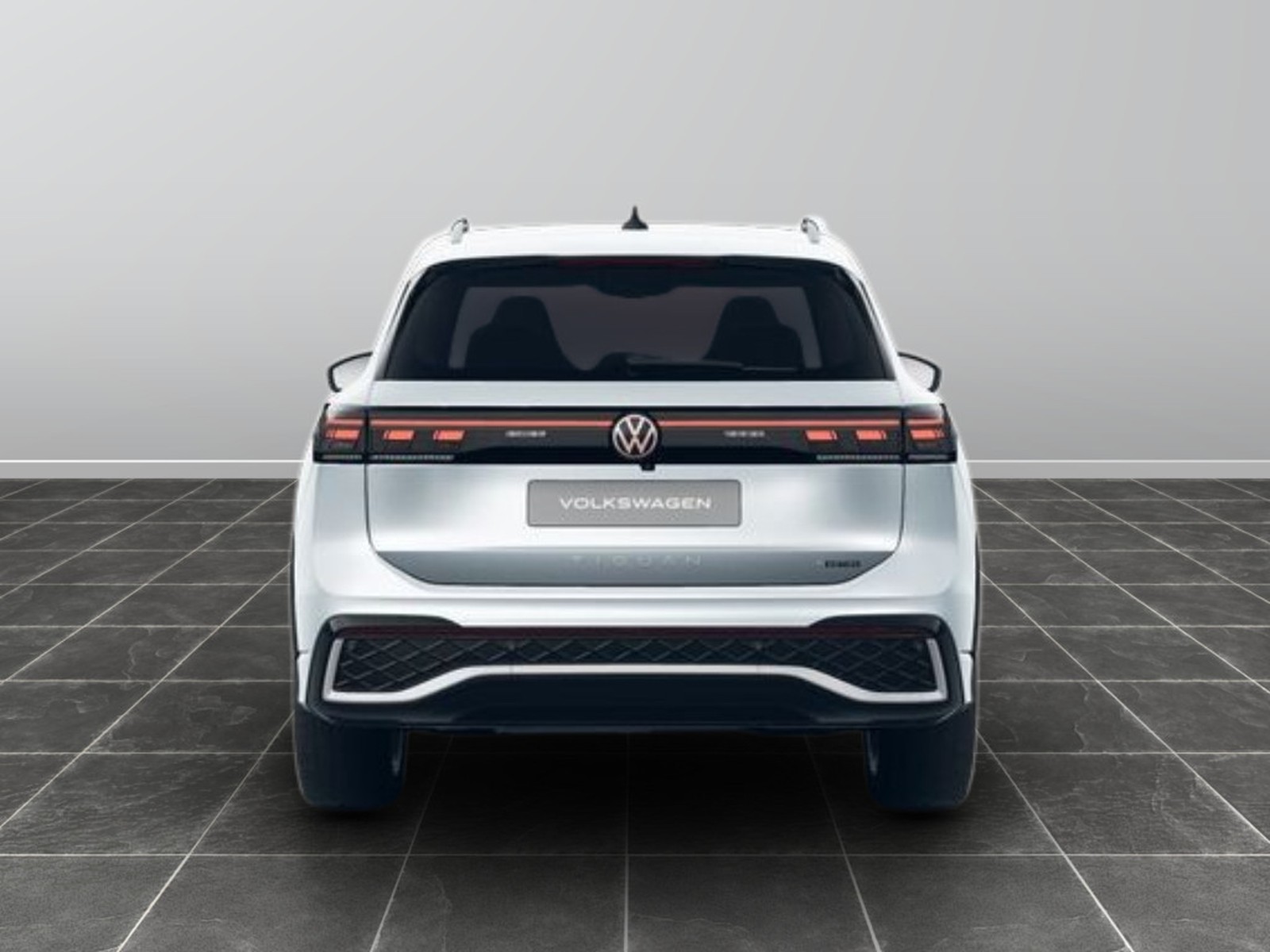 2 - Volkswagen Tiguan 2.0 tdi scr 193cv r-line plus 4motion dsg