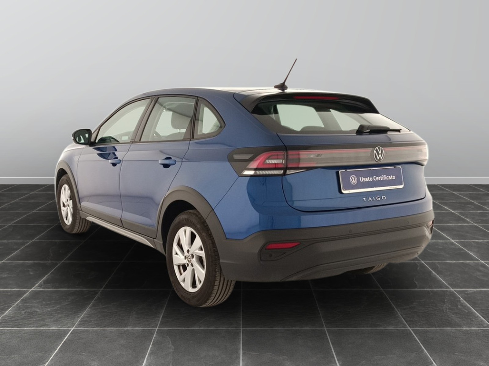 4 - Volkswagen Taigo 1.0 tsi 115cv life