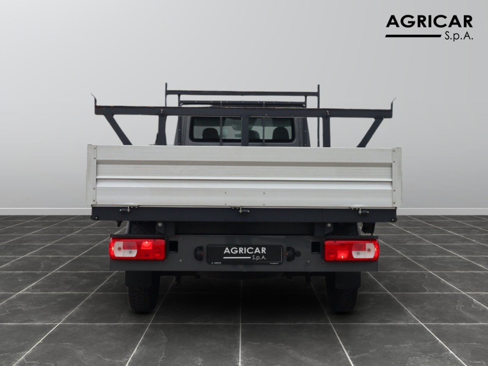 5 - Volkswagen VIC Crafter 35 2.0 bitdi 177cv l4 cab business