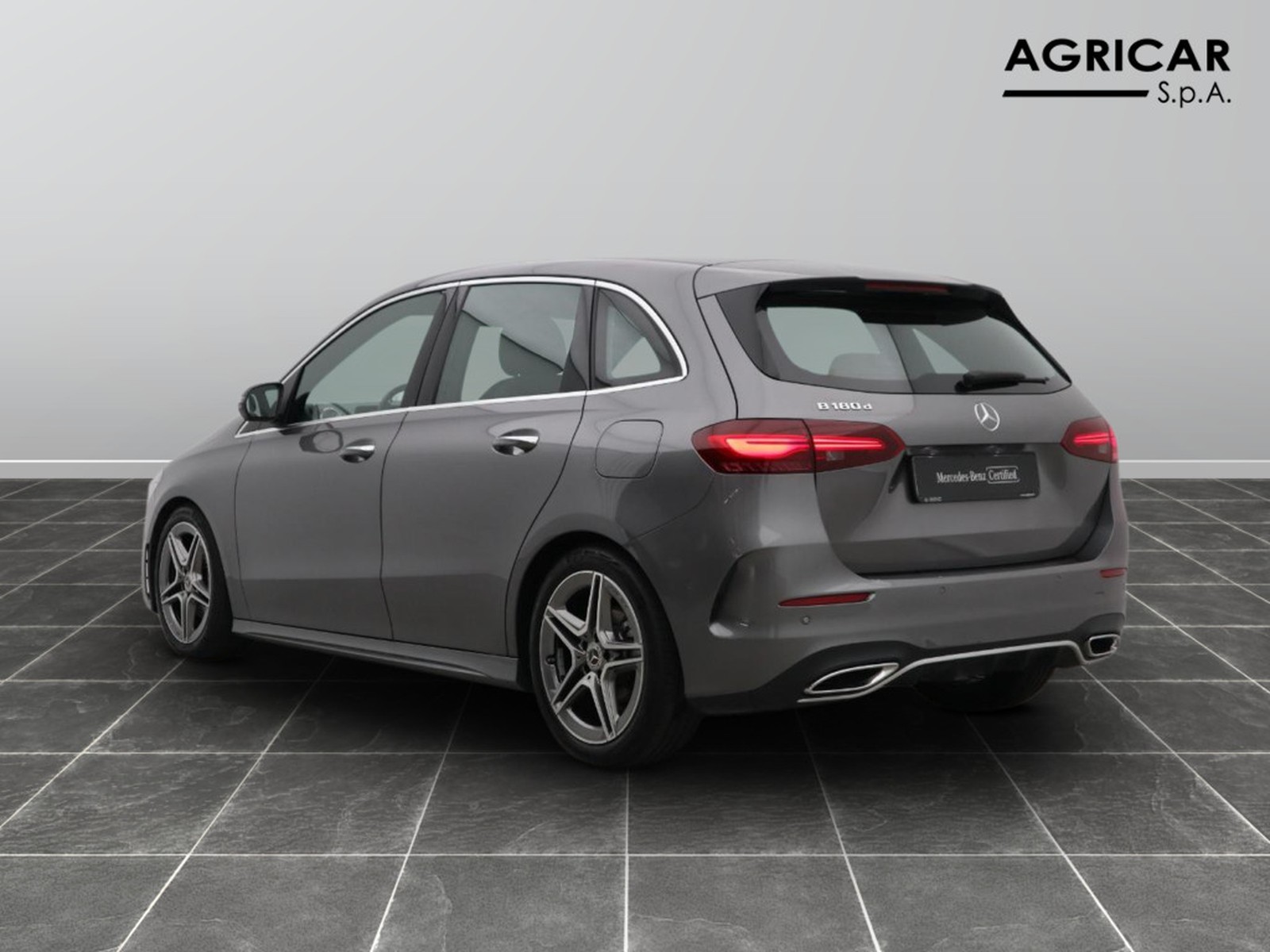 5 - Mercedes Classe B 180 d amg line advanced plus 8g-dct