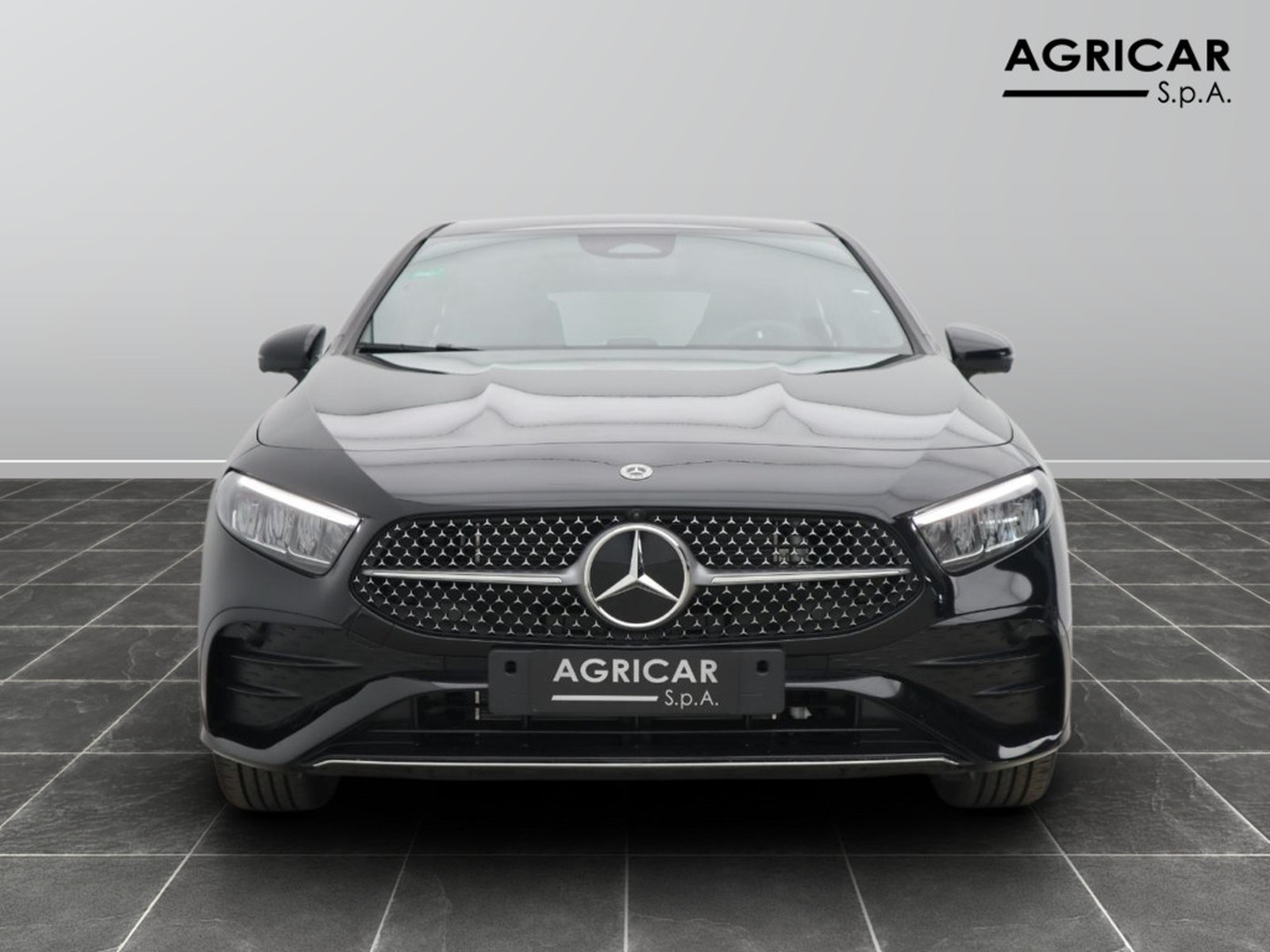2 - Mercedes Classe A 250 e plug-in-hybrid amg line advanced plus speedshift dct amg 8g