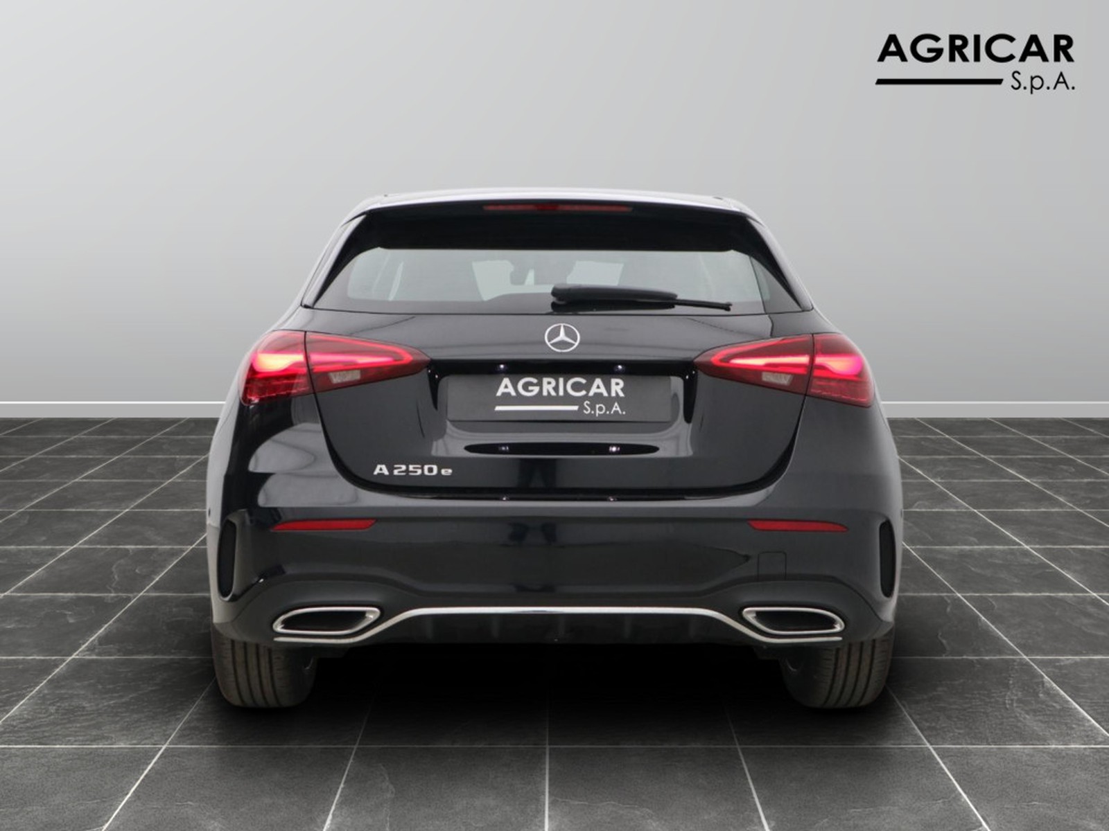 6 - Mercedes Classe A 250 e plug-in-hybrid amg line advanced plus speedshift dct amg 8g