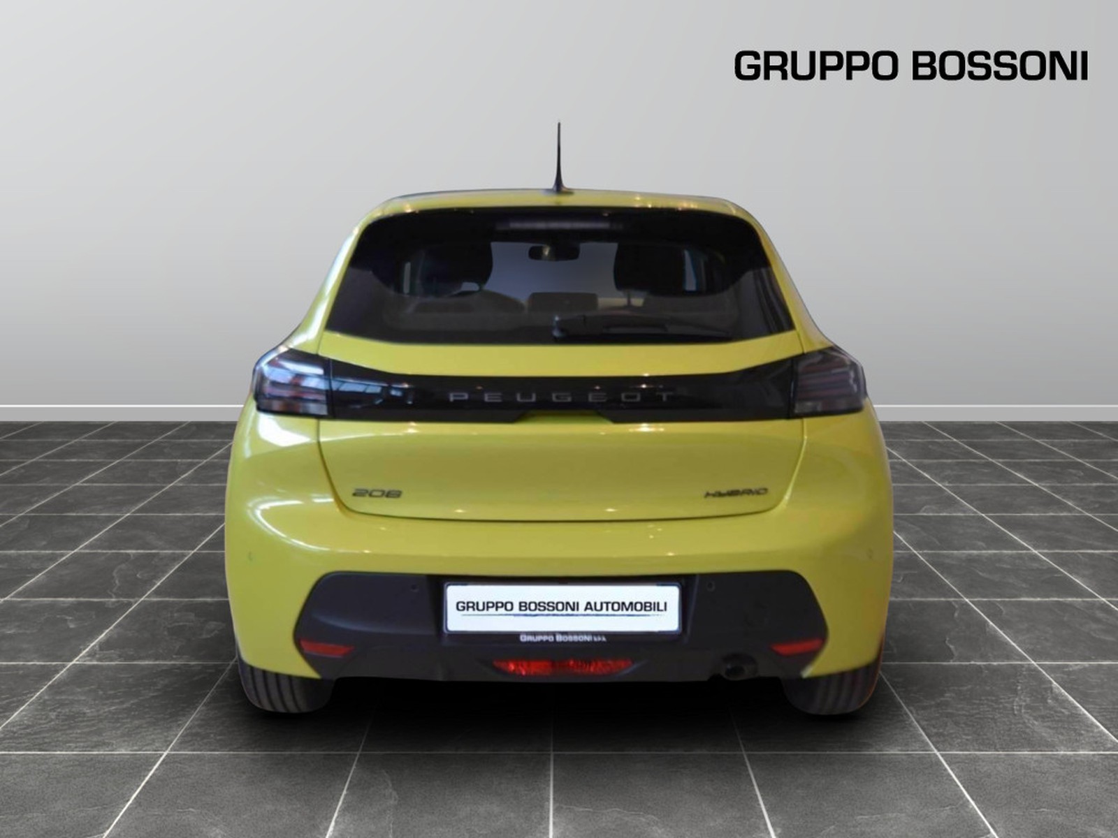 24 - Peugeot 208 1.2 hybrid 48v 110cv style e-dcs6