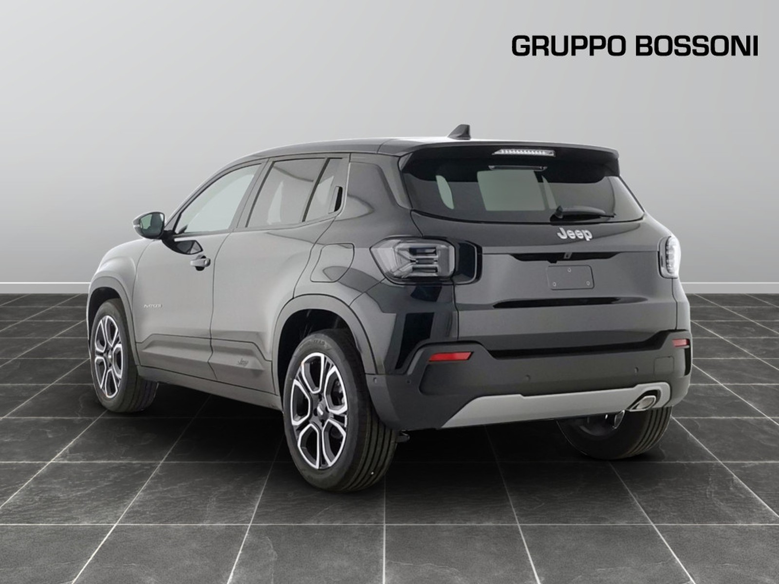 4 - Jeep Avenger 1.2 turbo 100cv summit fwd