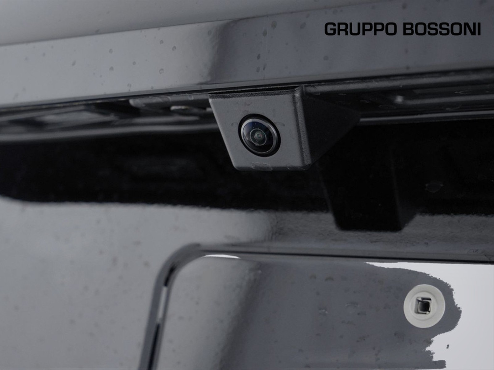 34 - Jeep Avenger 1.2 turbo 100cv summit fwd