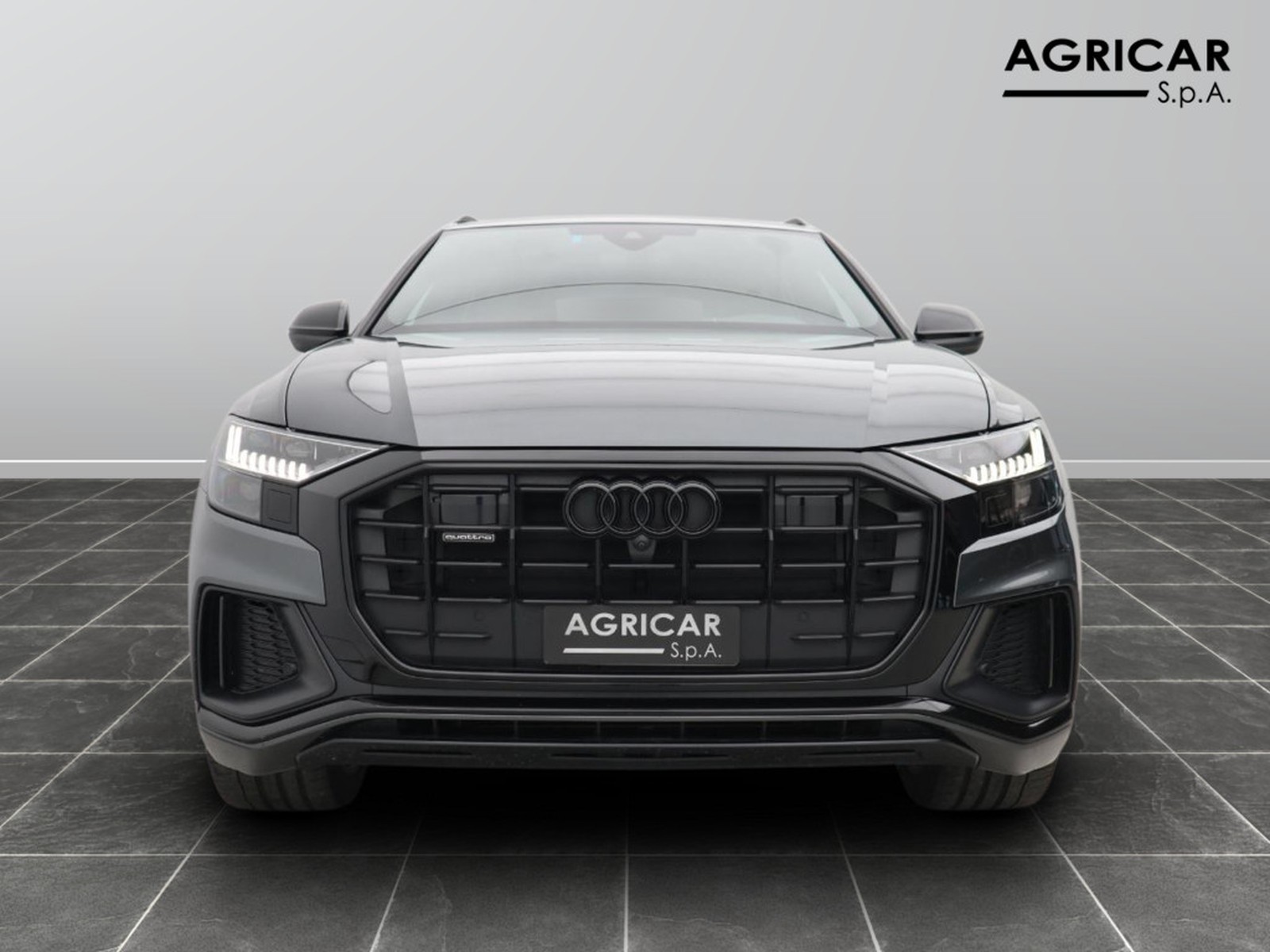 2 - Audi Q8 50 3.0 v6 tdi mhev sport quattro tiptronic