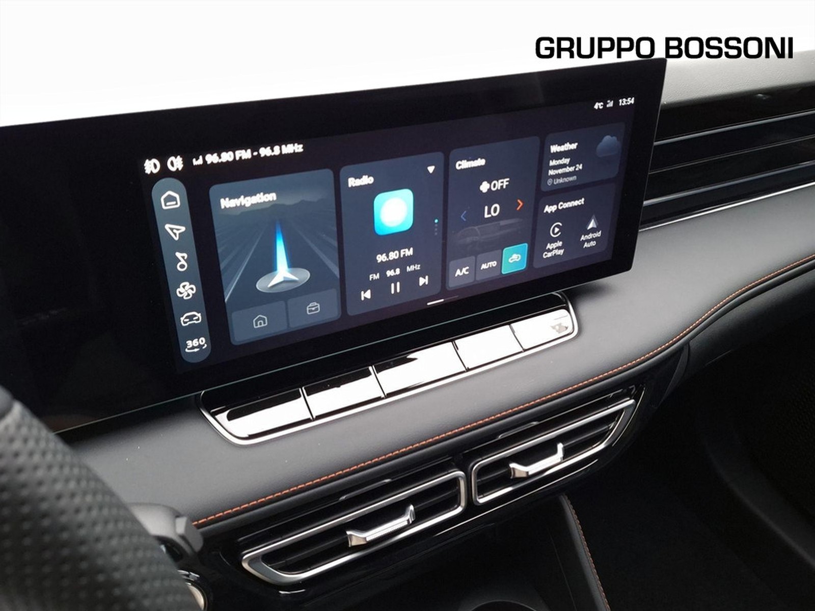 16 - Mg HS 1.5 phev luxury auto