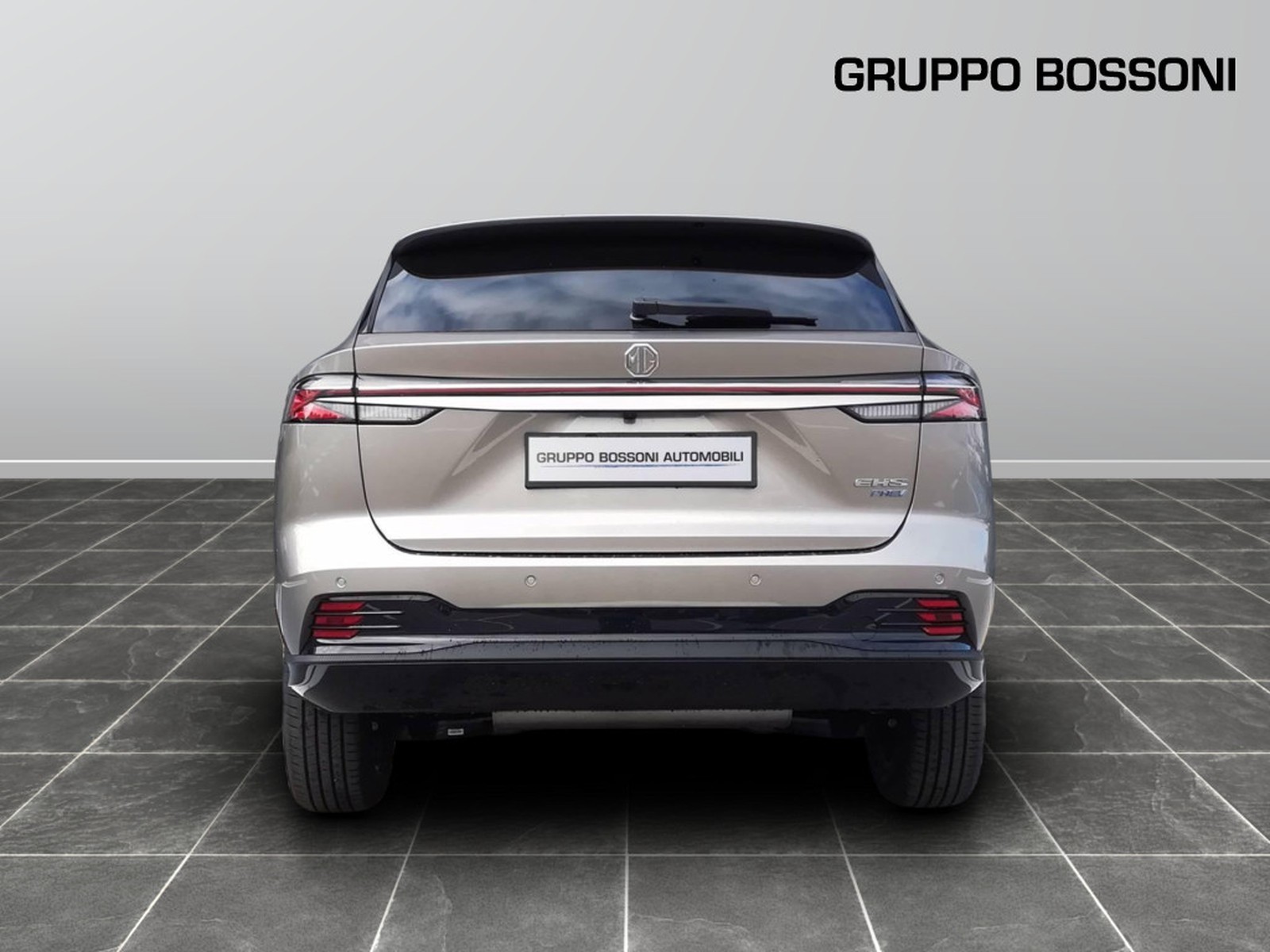 6 - Mg HS 1.5 phev luxury auto