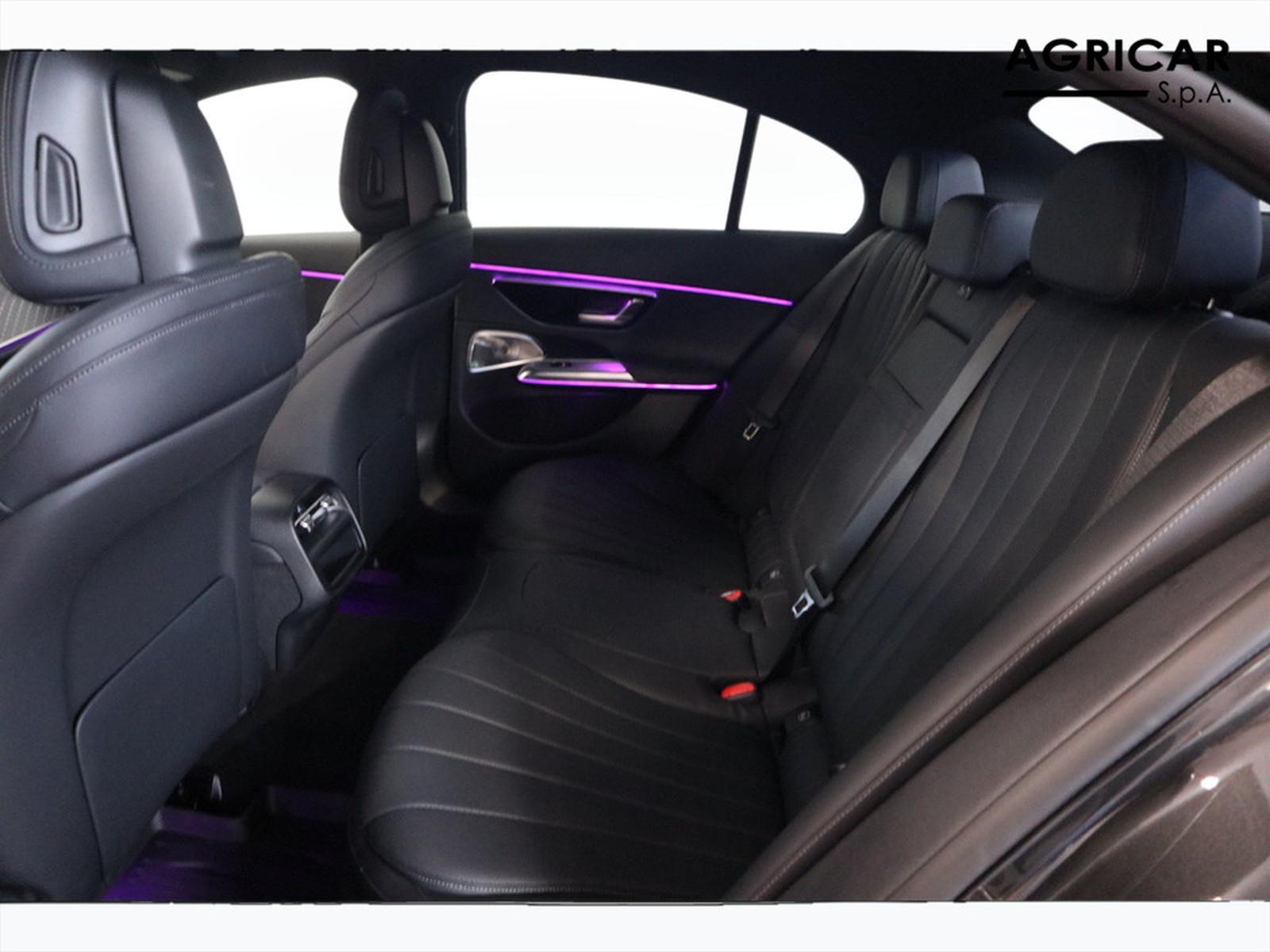 8 - Mercedes Classe E berlina 220 d amg line advanced plus 4matic 9g-tronic