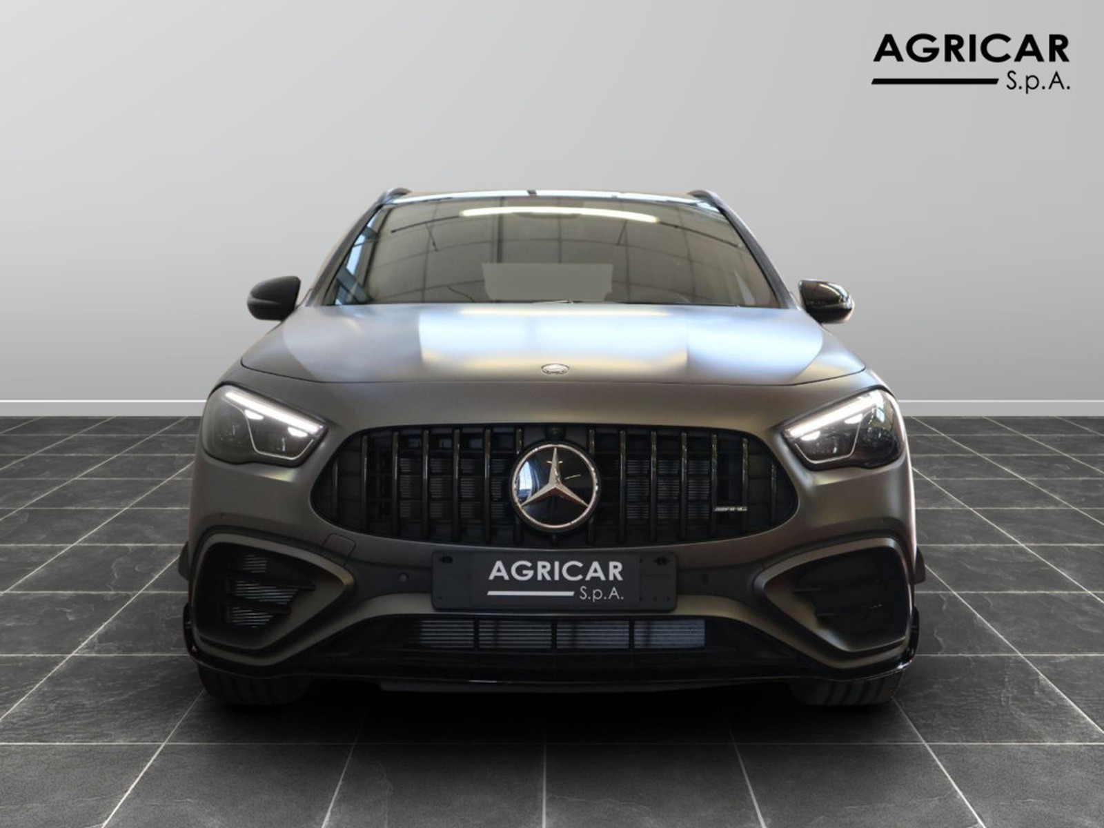 2 - AMG GLA amg 45  s amg line premium 4matic+ 8g-dct