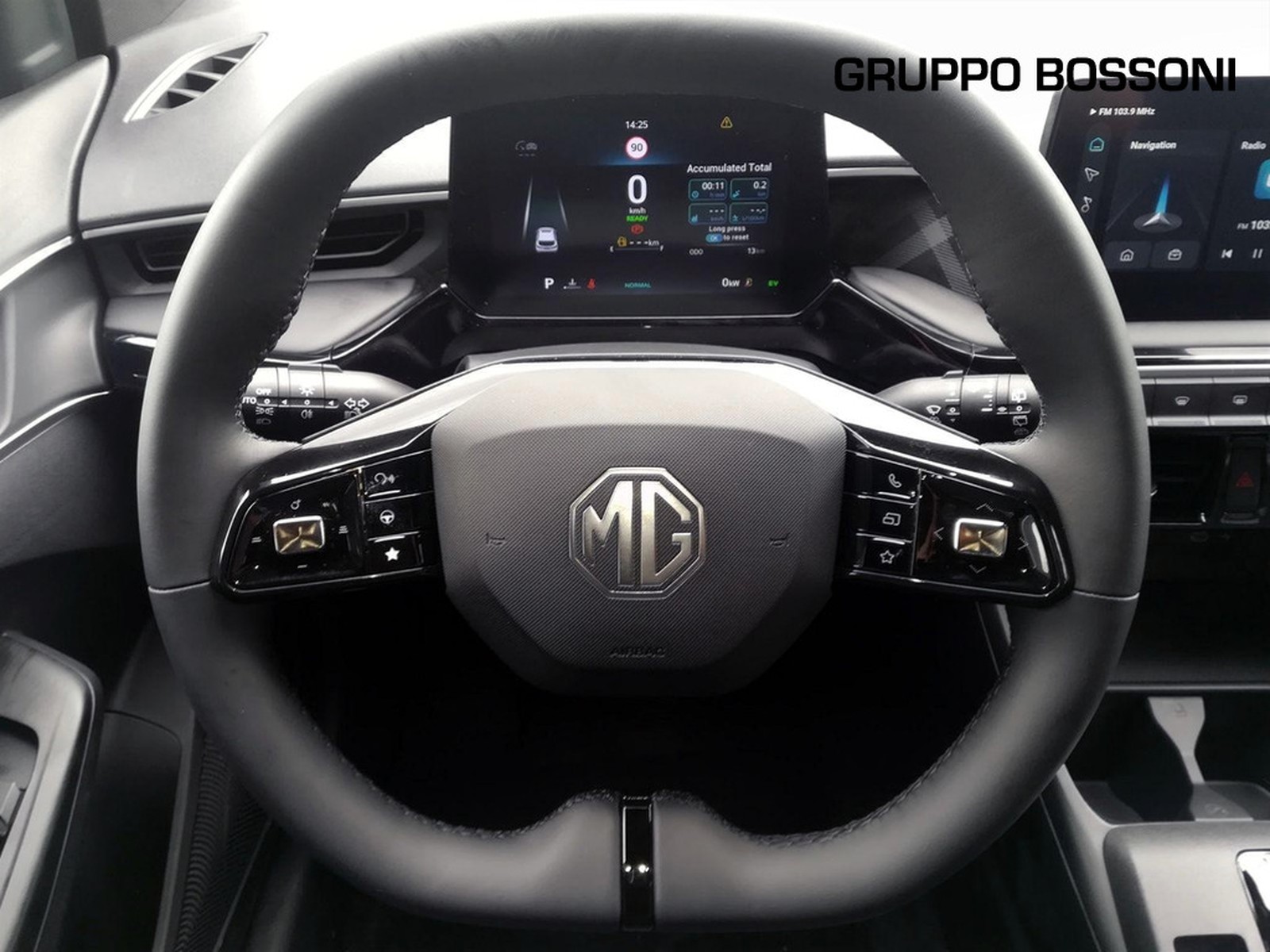 9 - Mg MG3 1.5 hybrid+ luxury