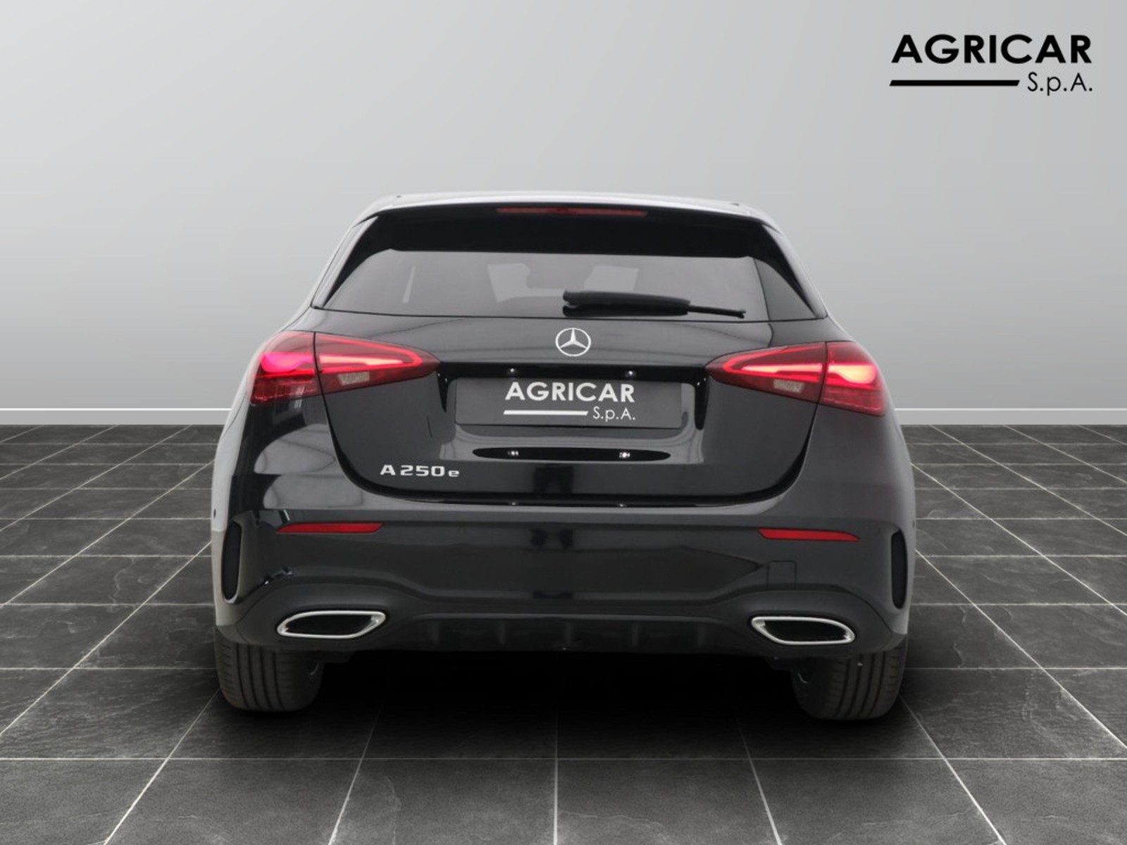 6 - Mercedes Classe A 250 e plug-in-hybrid amg line advanced plus speedshift dct amg 8g