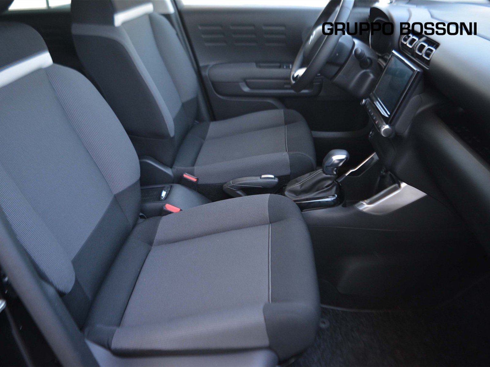 5 - Citroen C3 Aircross 1.2 puretech max eat6 s&s