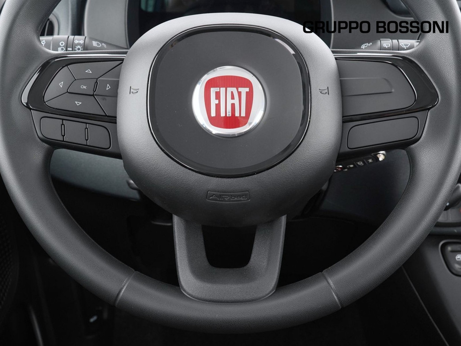 15 - Fiat Panda 1.0 firefly hybrid 70cv pop s&s