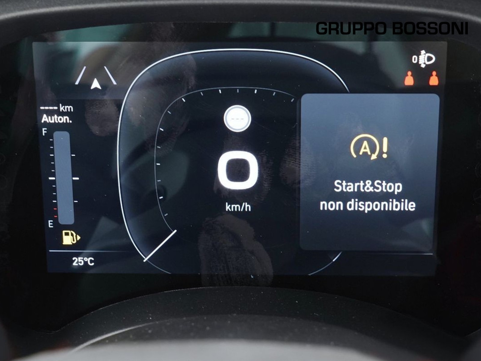 26 - Fiat Panda 1.0 firefly hybrid 70cv pop s&s