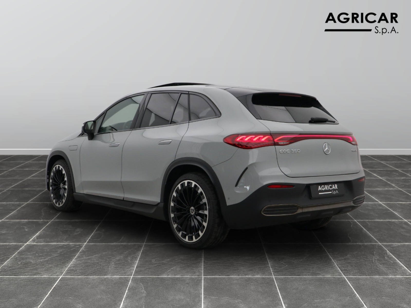 5 - Mercedes EQE suv 350 amg line premium plus 4matic