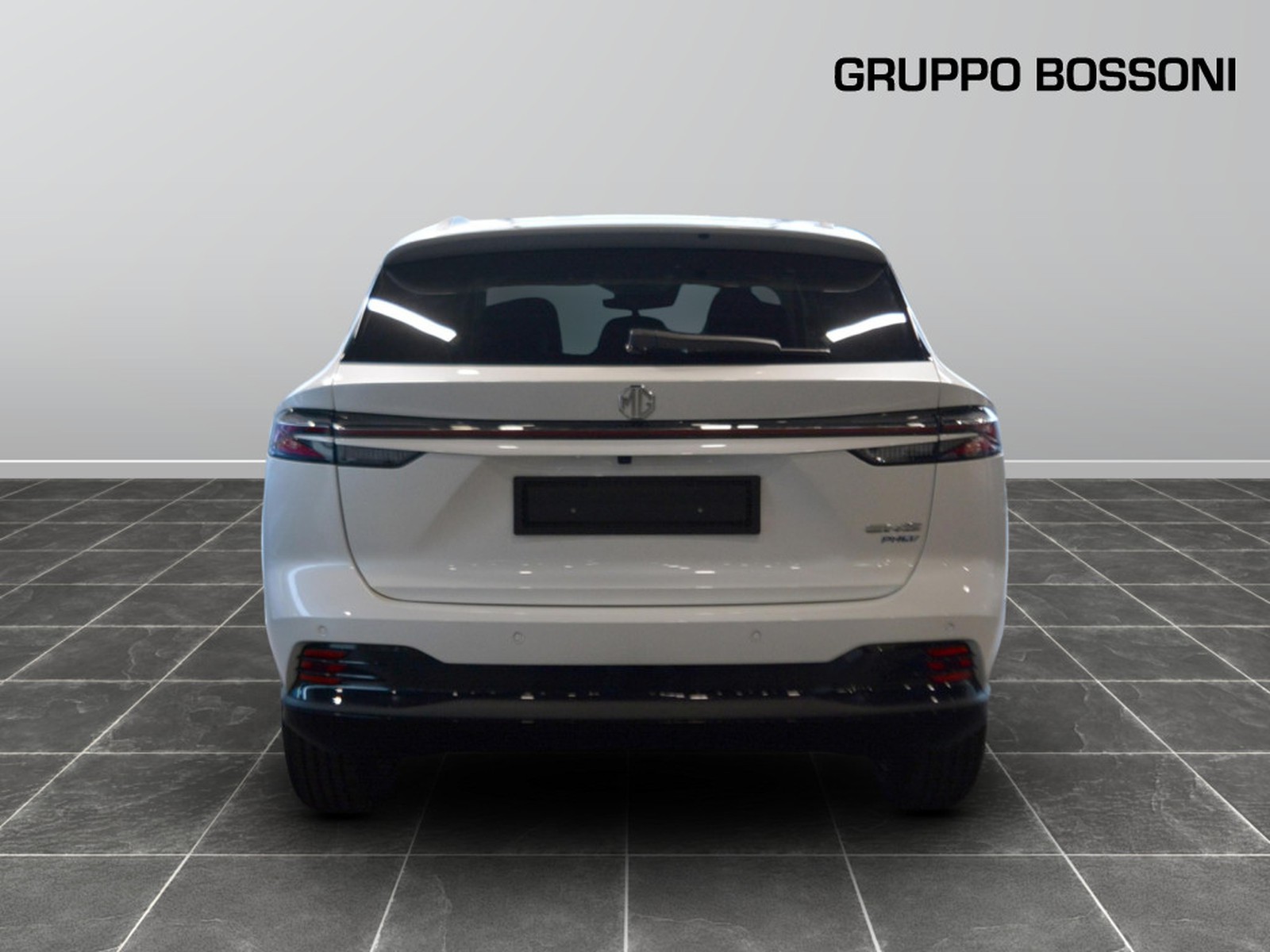 4 - Mg HS 1.5 phev luxury auto