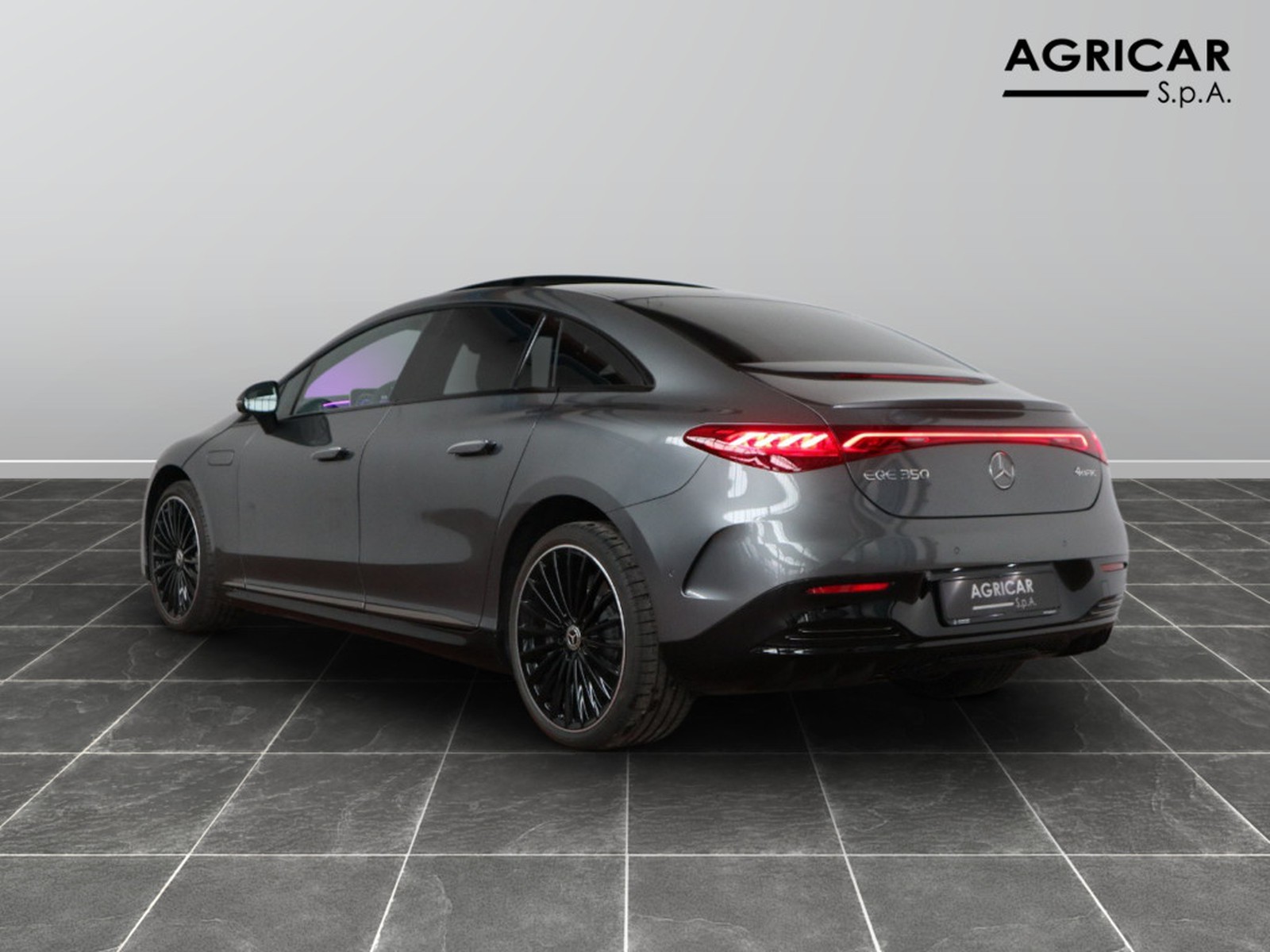 5 - Mercedes EQE 350 premium plus 4matic