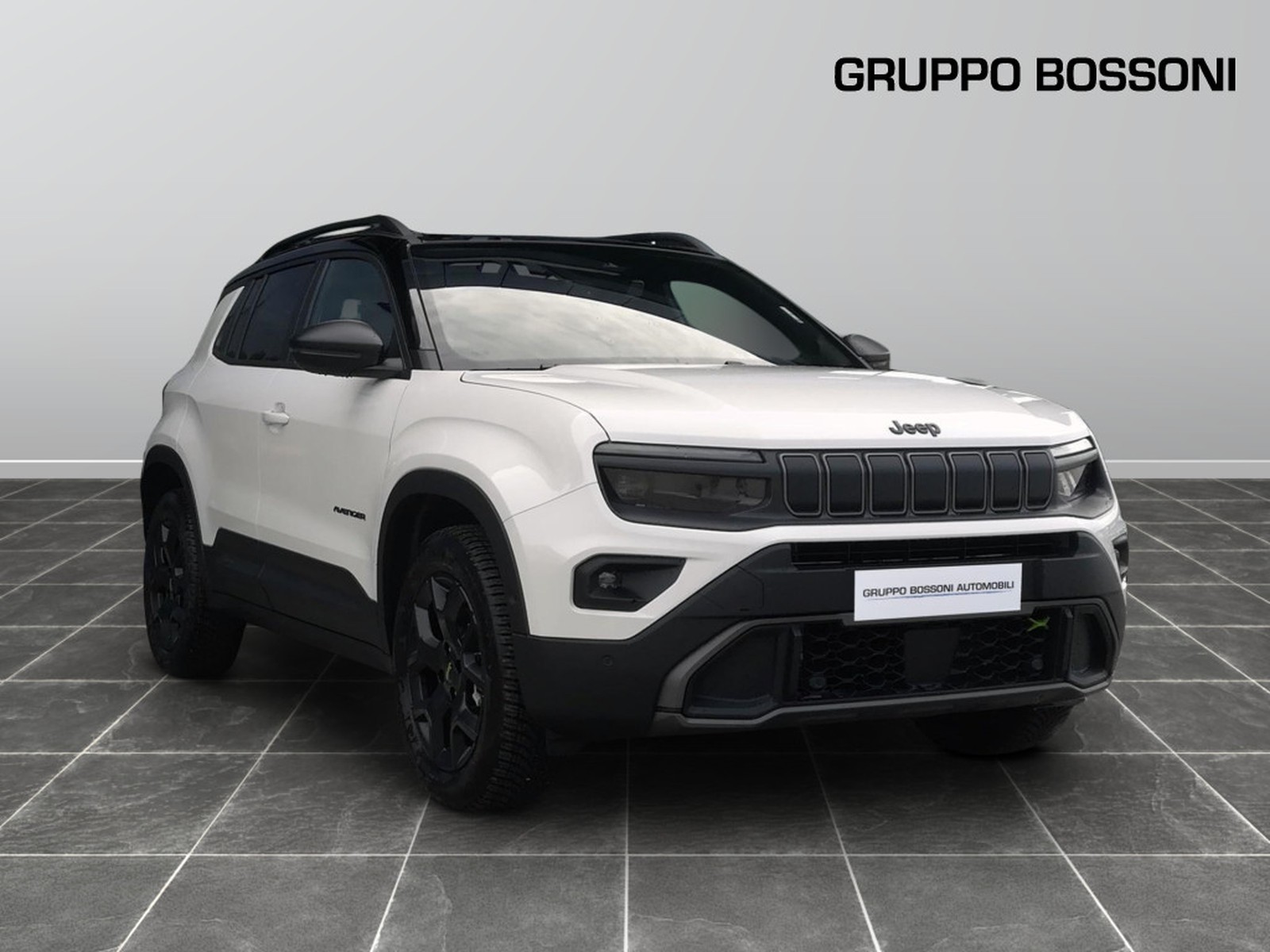 3 - Jeep Avenger 1.2 turbo e-hybrid mhev 145cv overland 4xe