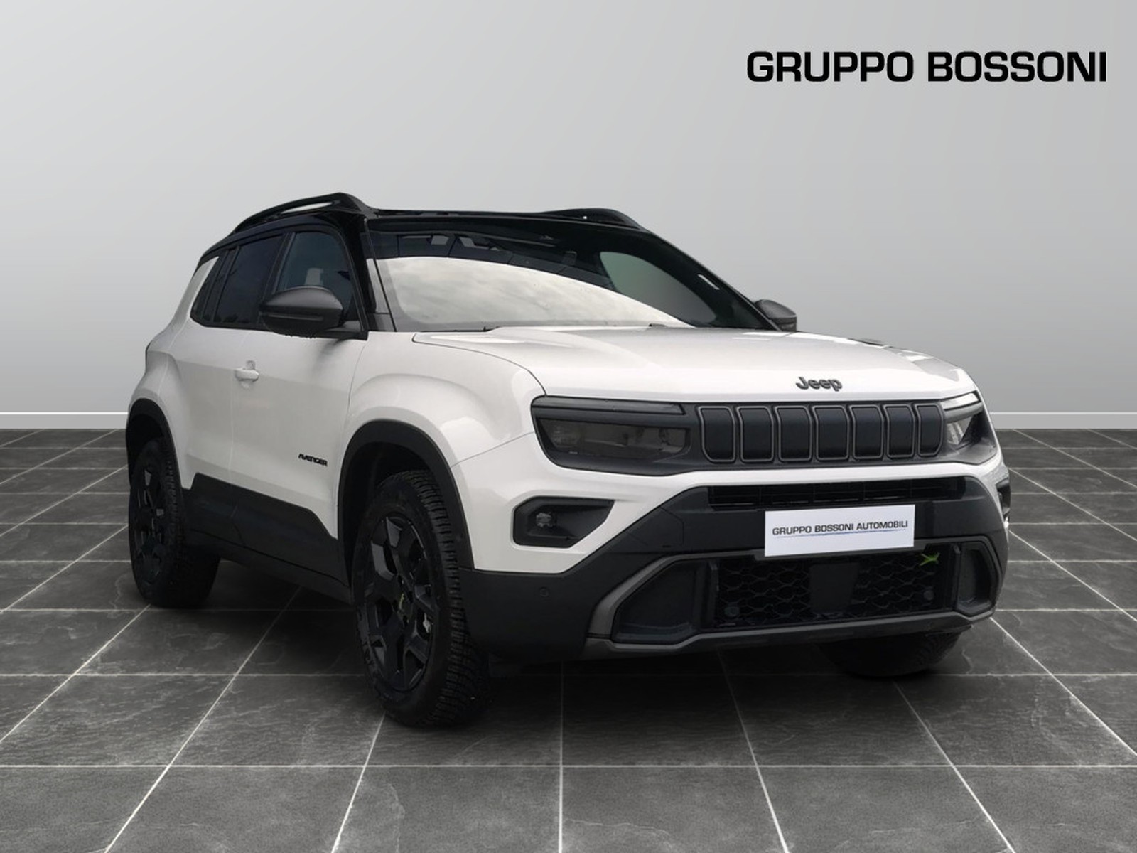 3 - Jeep Avenger 1.2 turbo e-hybrid mhev 145cv overland 4xe