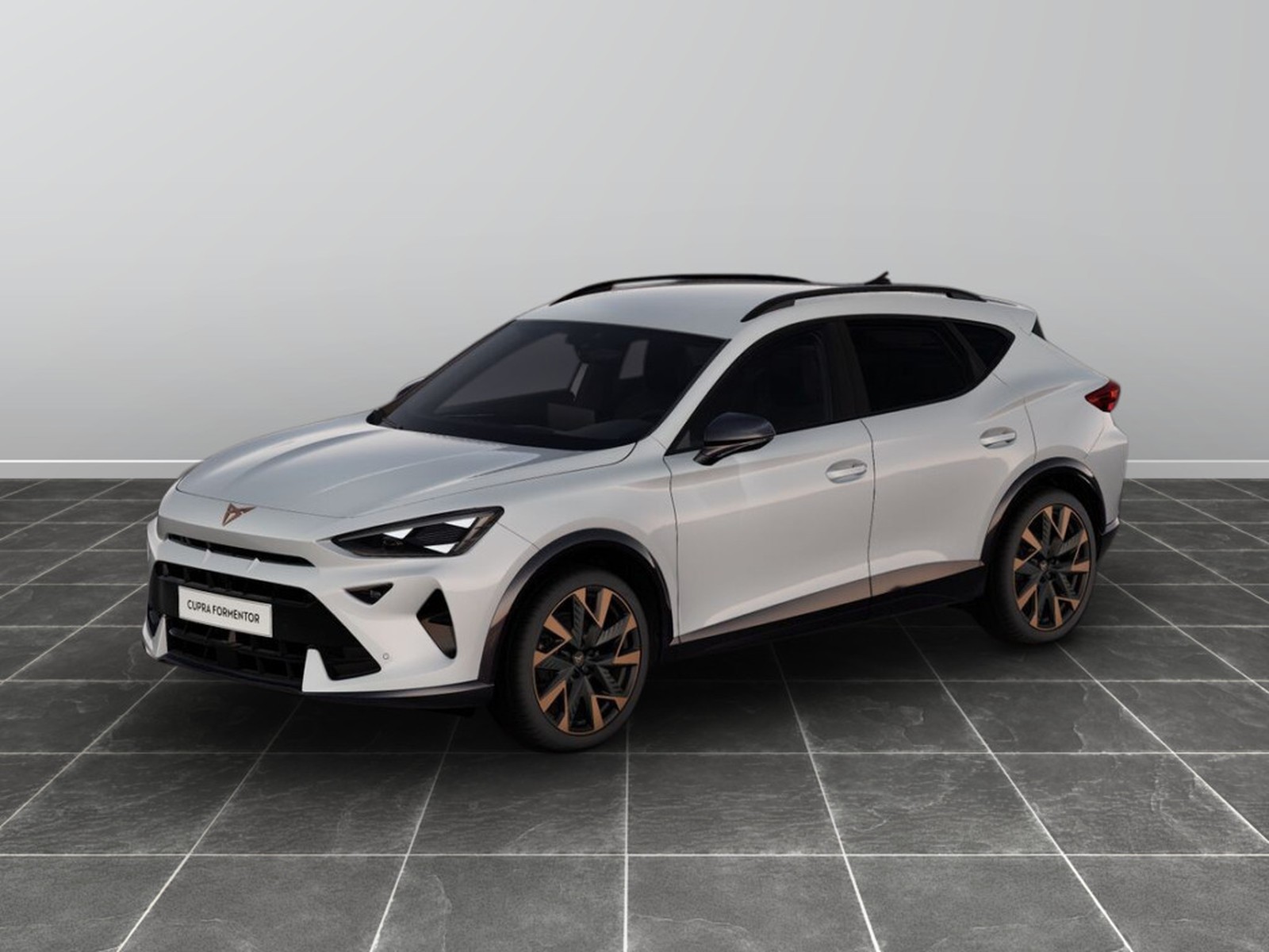 8 - Cupra Formentor 1.5 hybrid 150cv dsg