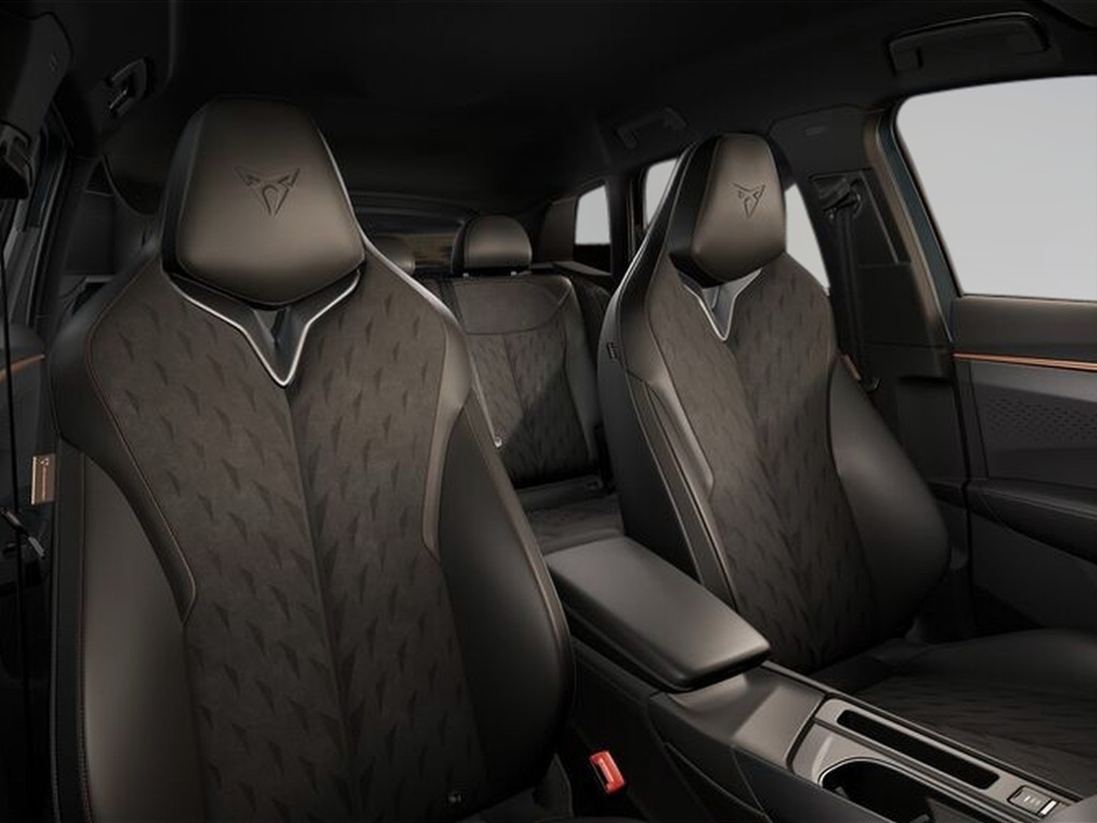 15 - Cupra Terramar 1.5 e-hybrid 204cv impulse dsg