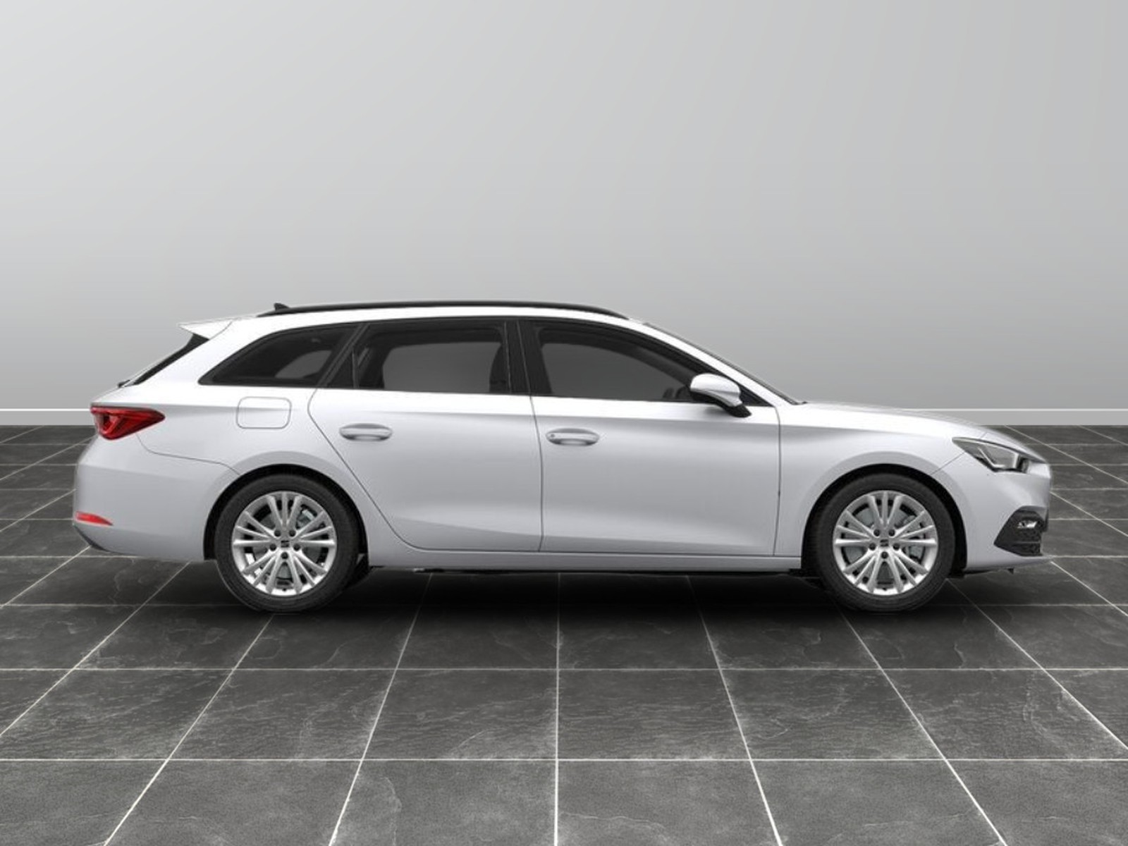 3 - Seat Leon sportstourer 2.0 tdi 150cv business dsg