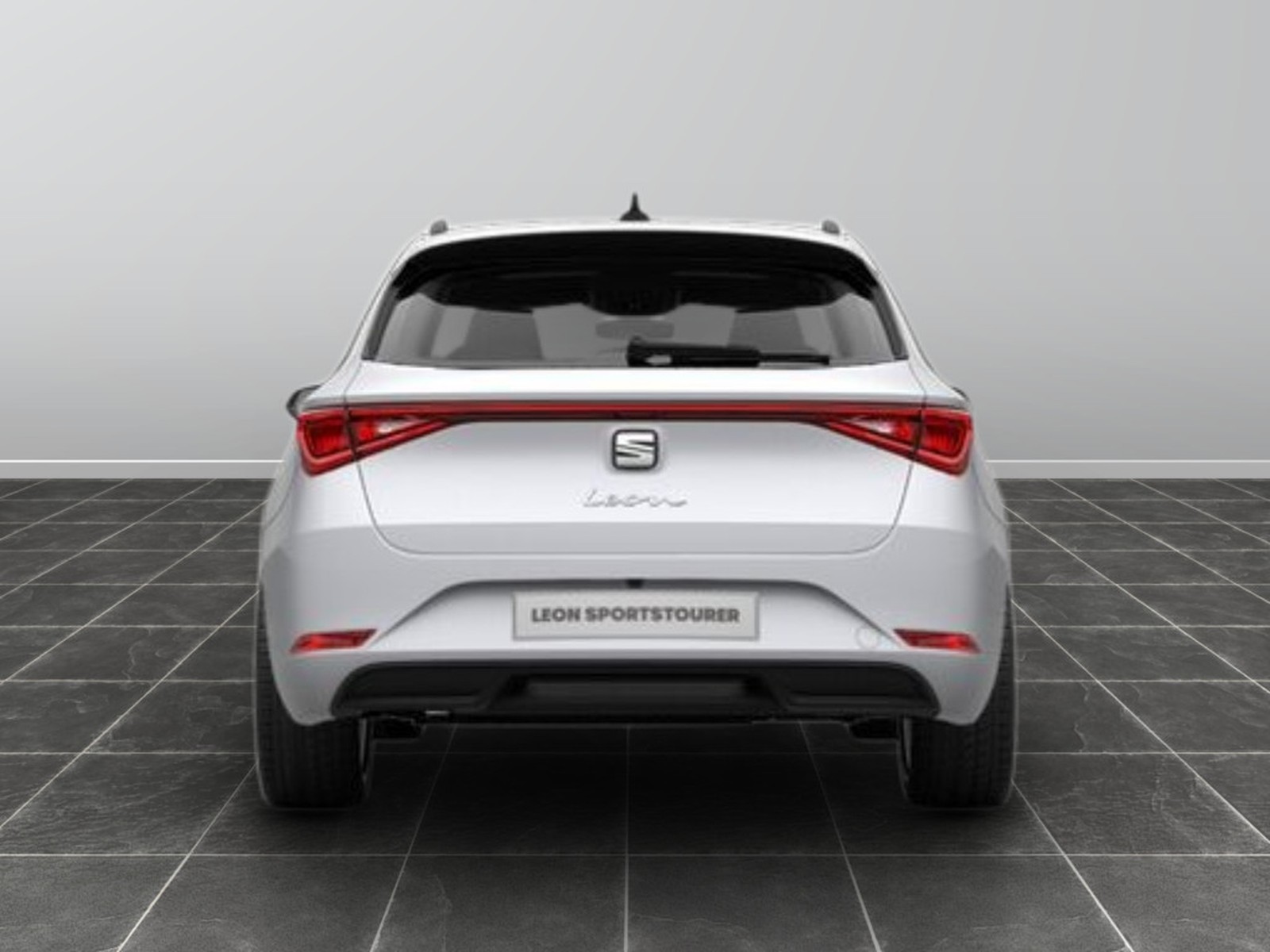 4 - Seat Leon sportstourer 2.0 tdi 150cv business dsg