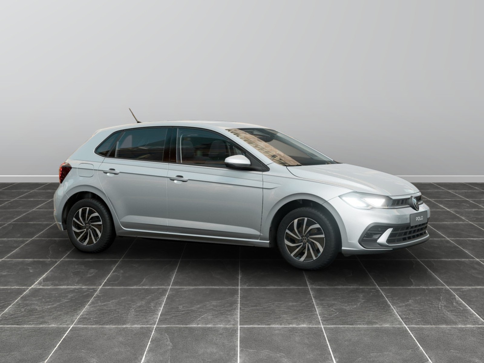 3 - Volkswagen Polo 1.0 tsi 95cv edition plus