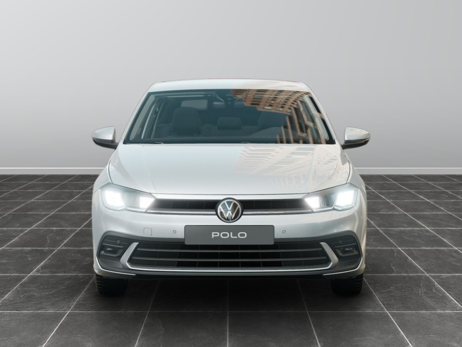 5 - Volkswagen Polo 1.0 tsi 95cv edition plus