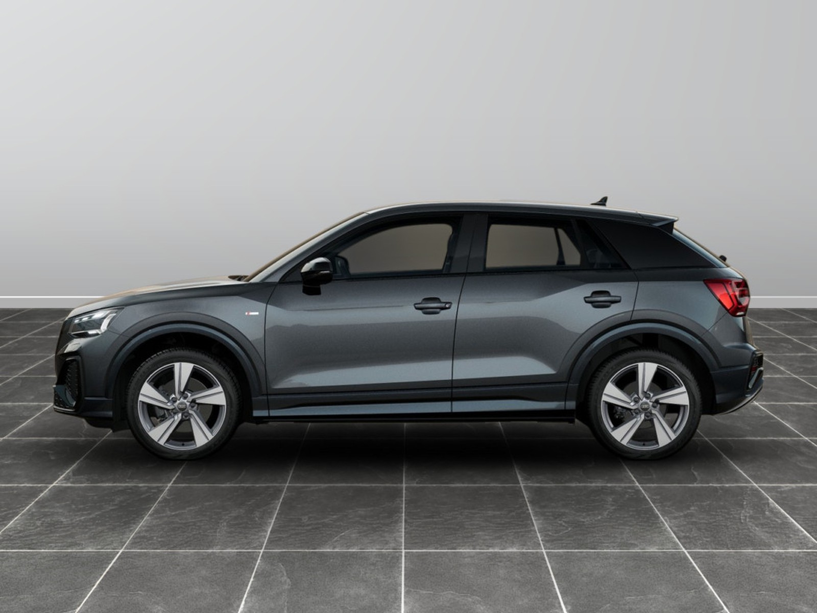 3 - Audi Q2 35 2.0 tdi s line edition s tronic