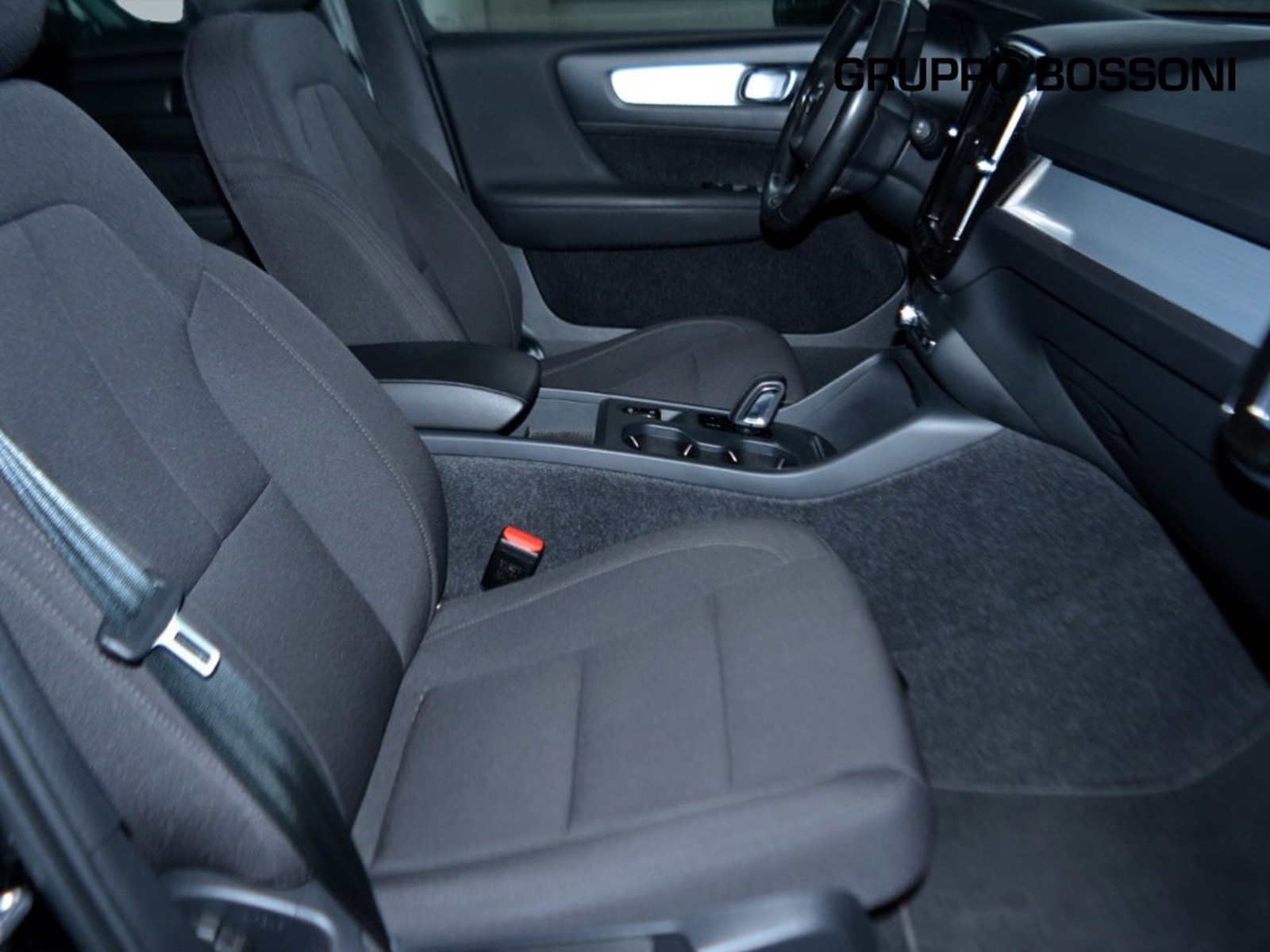 5 - Volvo XC40 1.5 t5 recharge plug-in-hybrid inscription expression geartronic my21