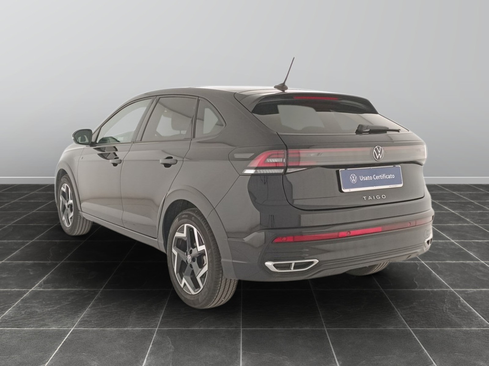 4 - Volkswagen Taigo 1.0 tsi 115cv r-line