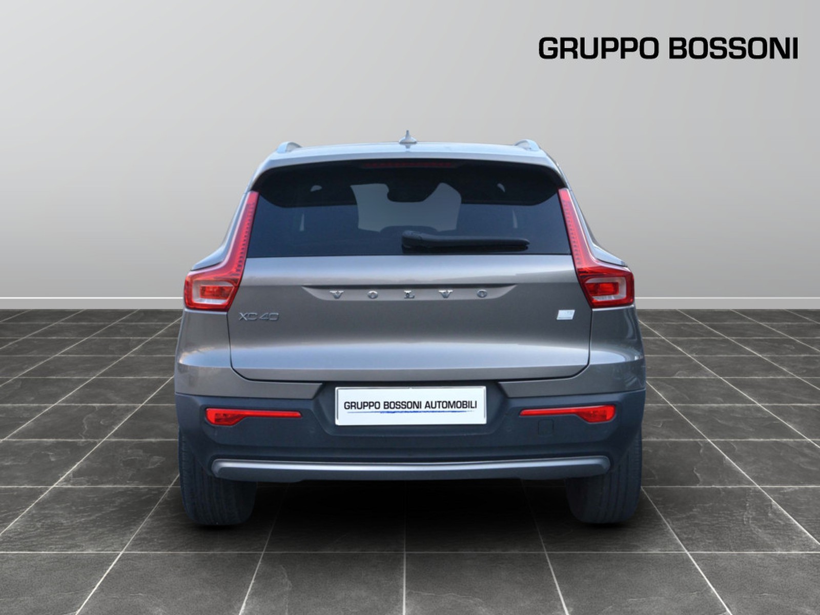 5 - Volvo XC40 1.5 t5 recharge plug-in-hybrid inscription expression geartronic my21