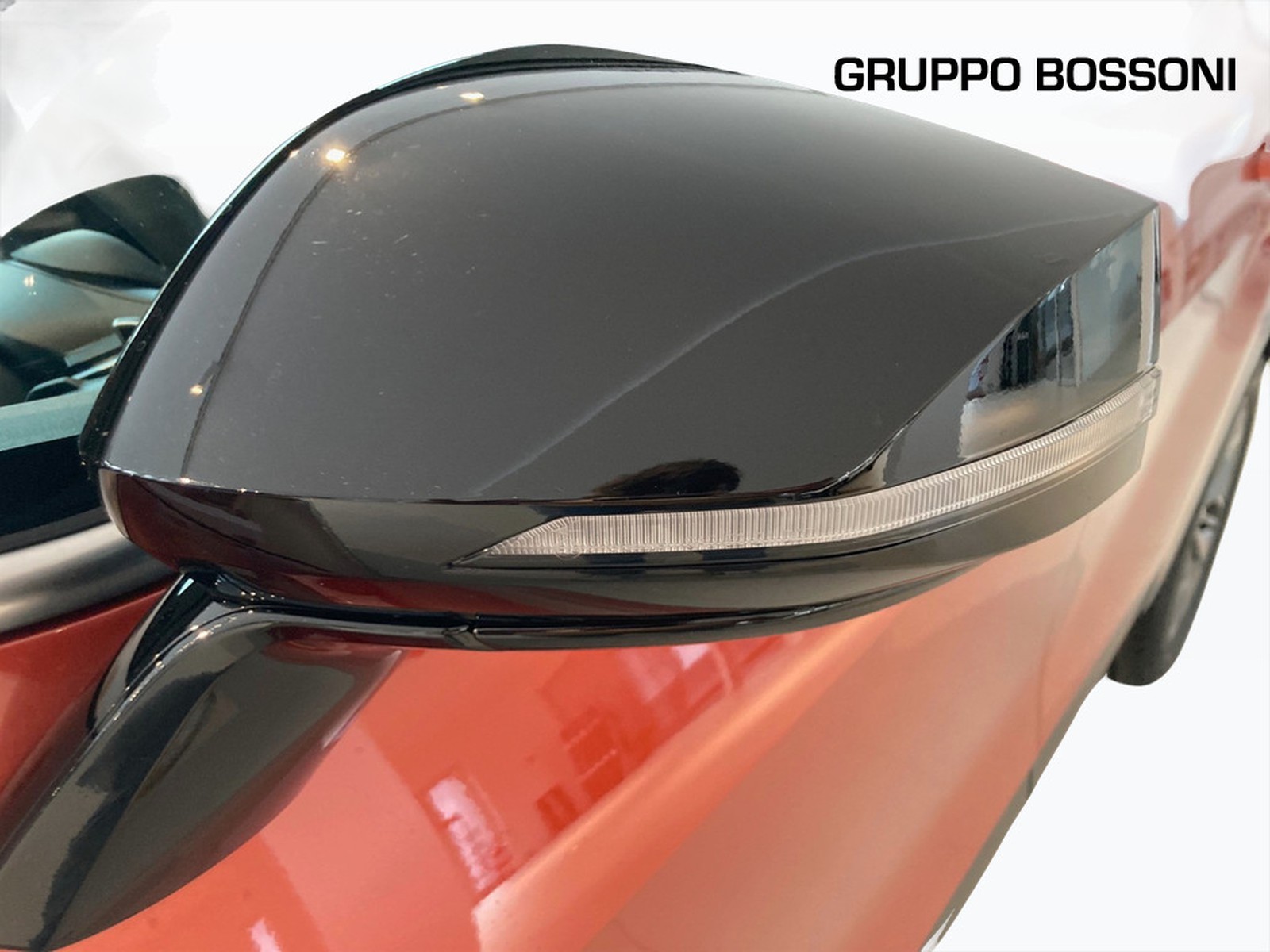 16 - Kia Sportage 1.6 t-gdi hev 210cv gt-line sunroof pack at6