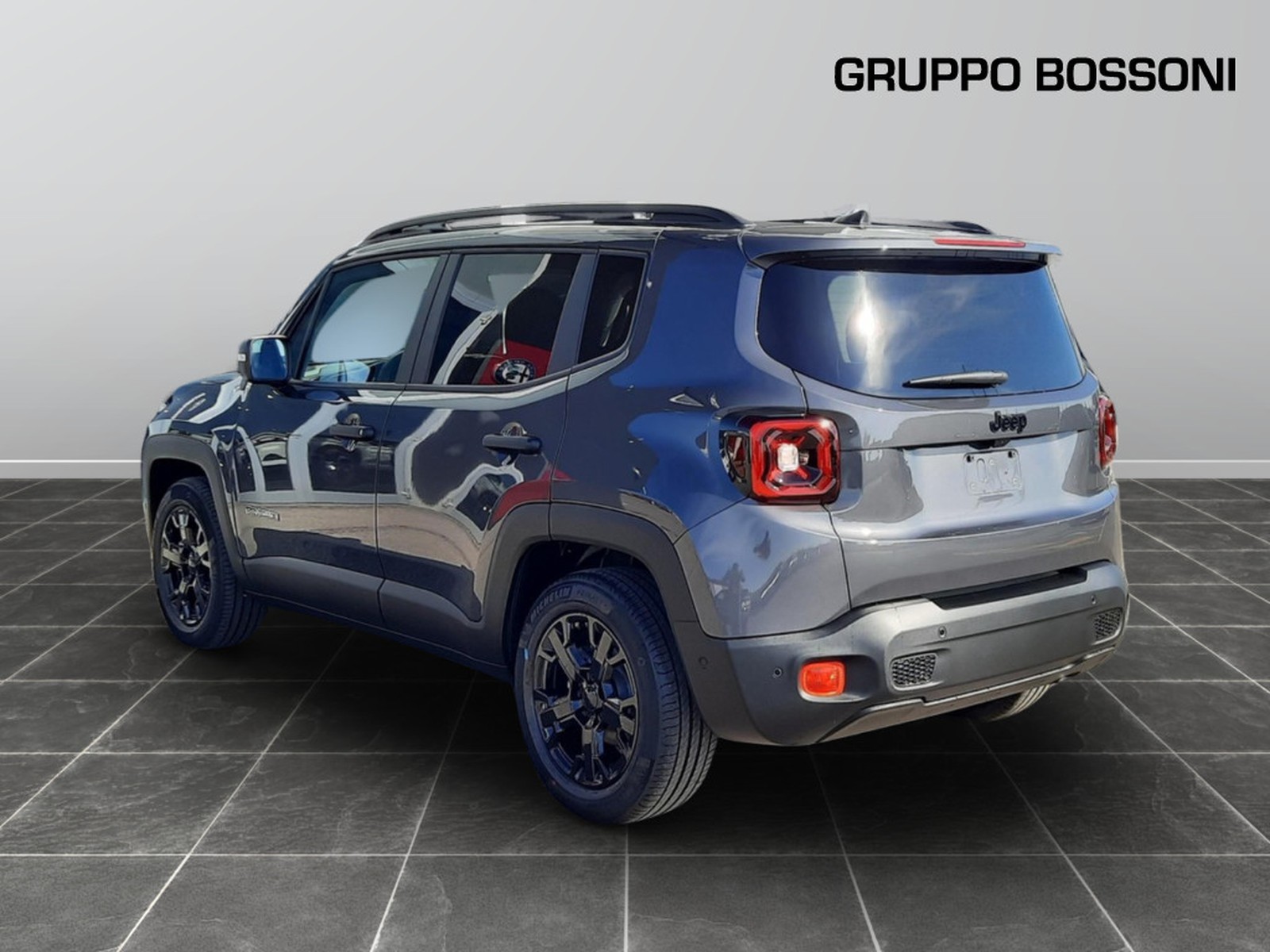 4 - Jeep Renegade 1.5 turbo t4 mhev north star 2wd dct