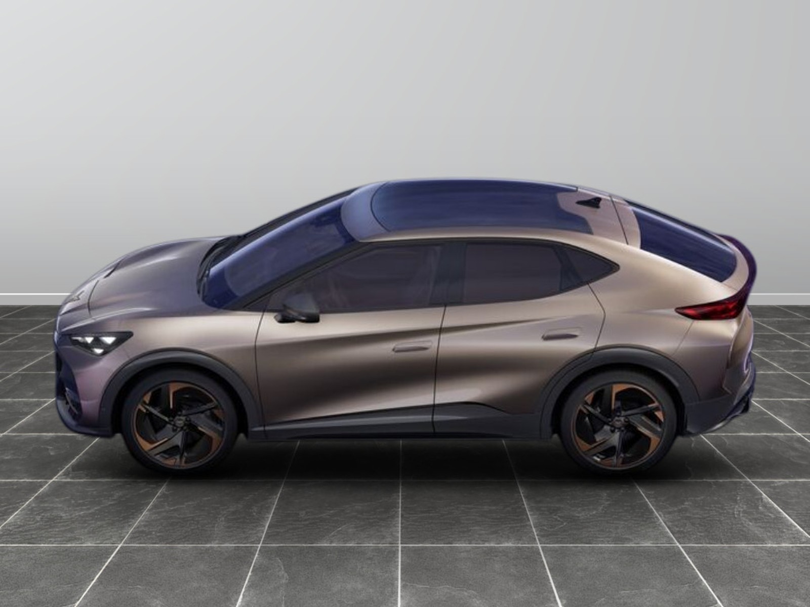 11 - Cupra Tavascan 77kwh endurance adrenaline rwd