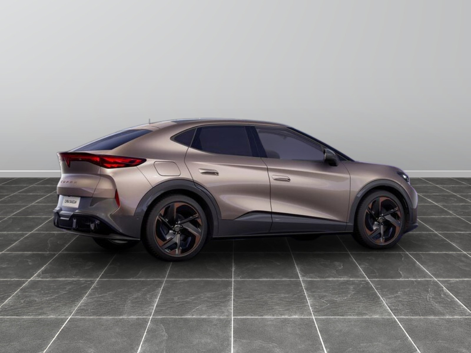 14 - Cupra Tavascan 77kwh endurance adrenaline rwd