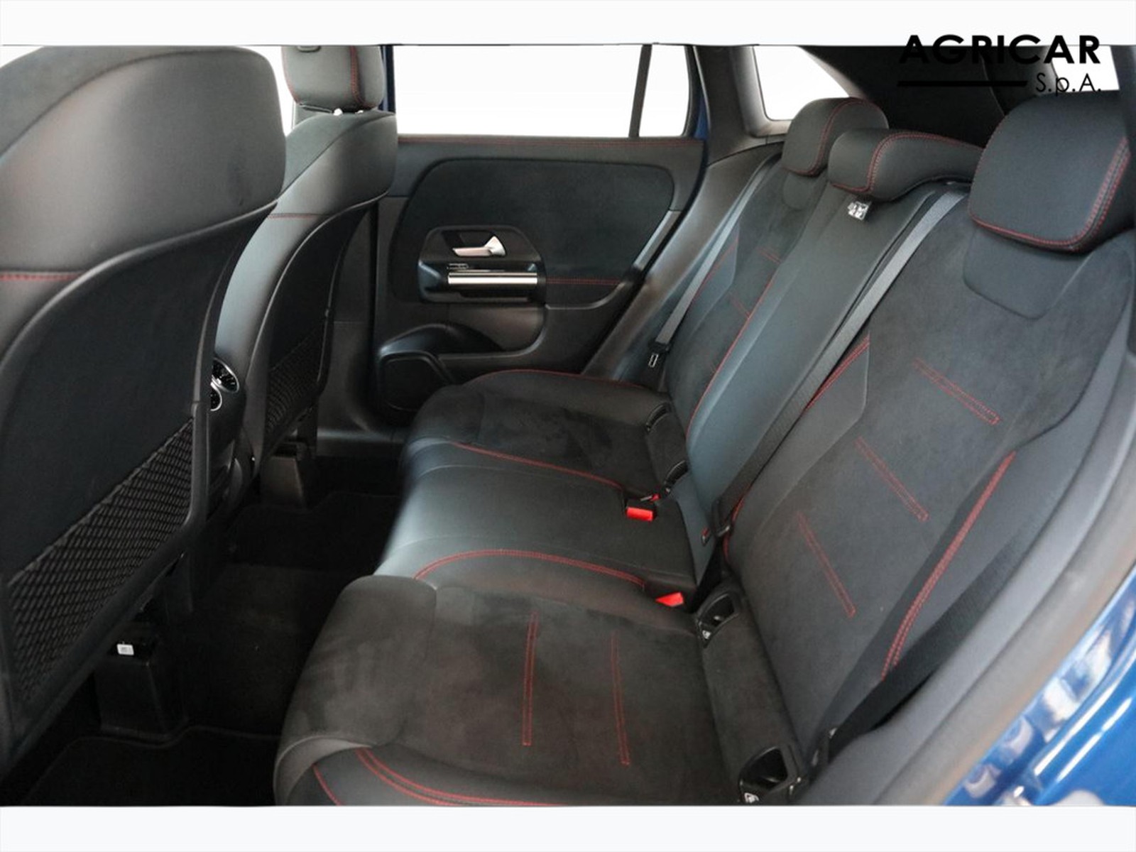 8 - Mercedes GLA 250 e plug-in-hybrid amg line advanced plus 8g-dct