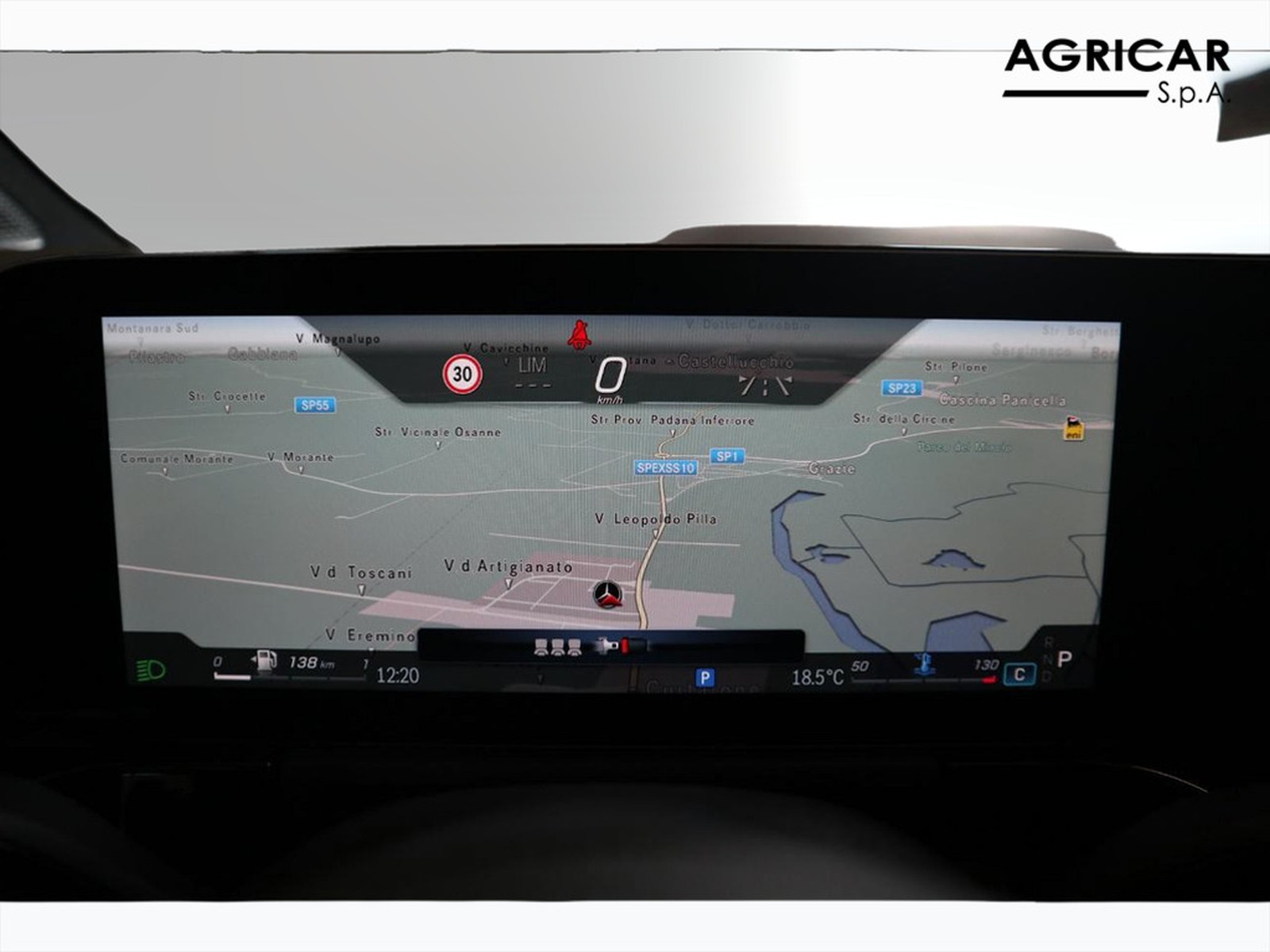 16 - Mercedes GLA 200 d amg line advanced plus 8g-dct