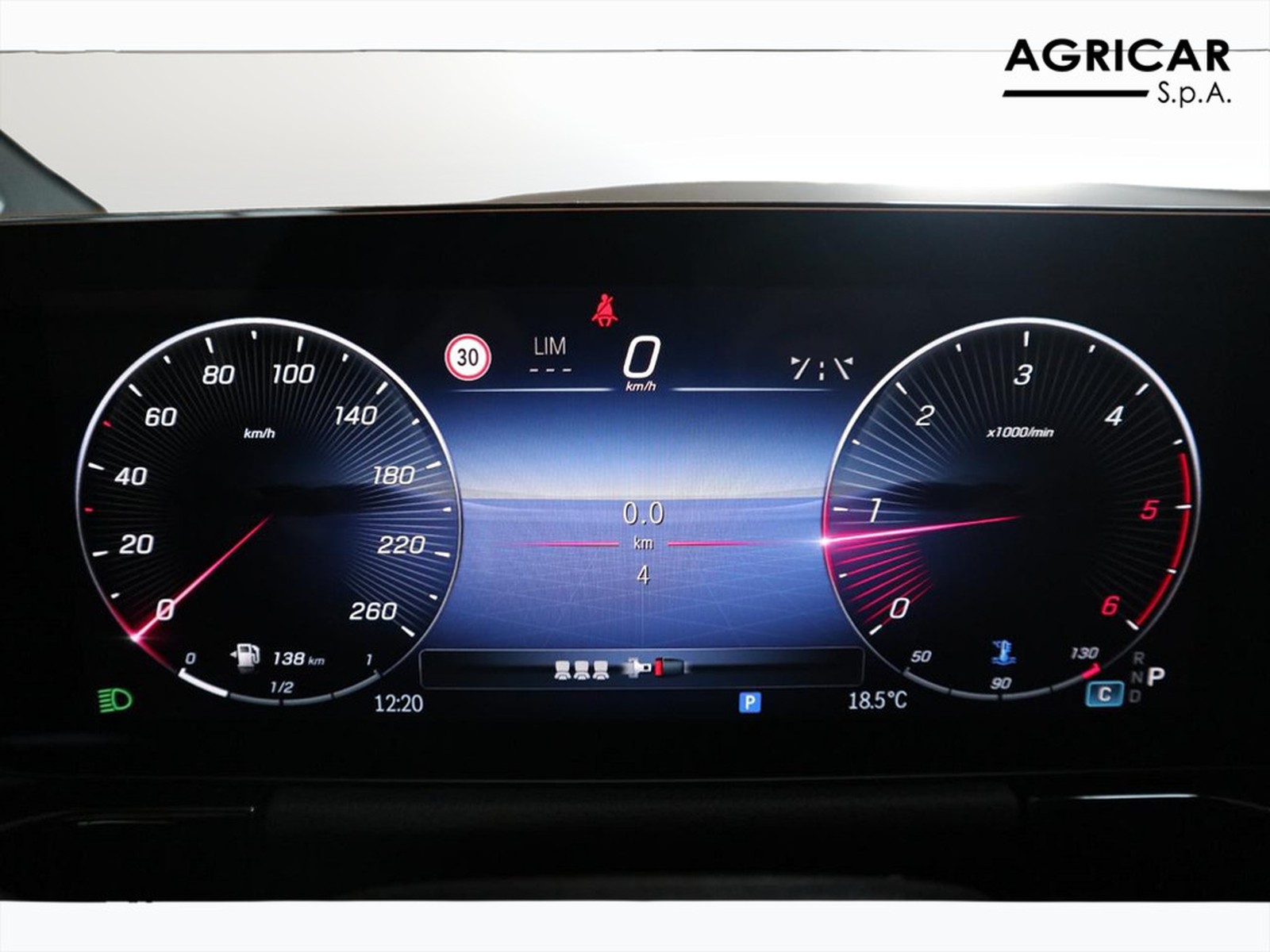 9 - Mercedes GLA 200 d amg line advanced plus 8g-dct