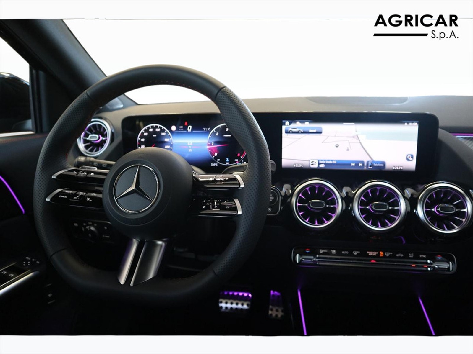 12 - Mercedes GLA 200 d amg line advanced plus 8g-dct