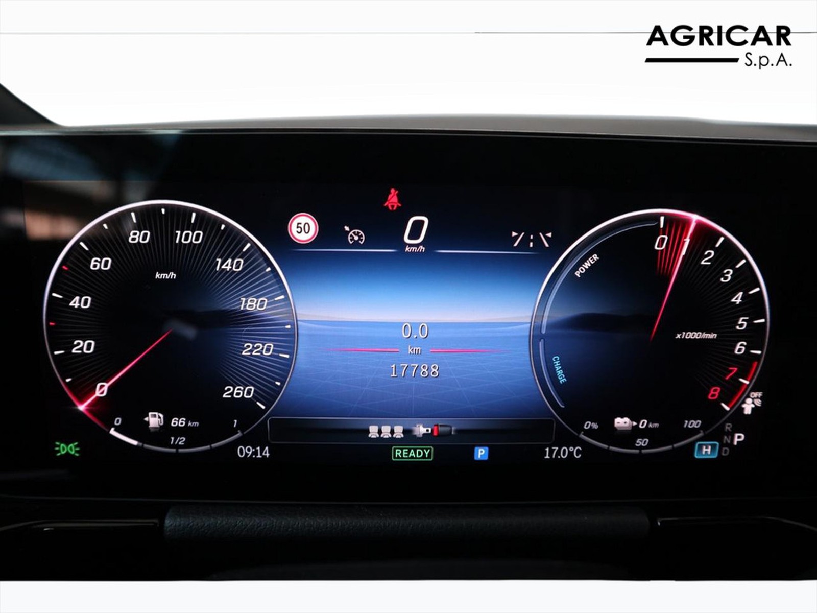 9 - Mercedes GLA 250 e plug-in-hybrid amg line advanced plus 8g-dct