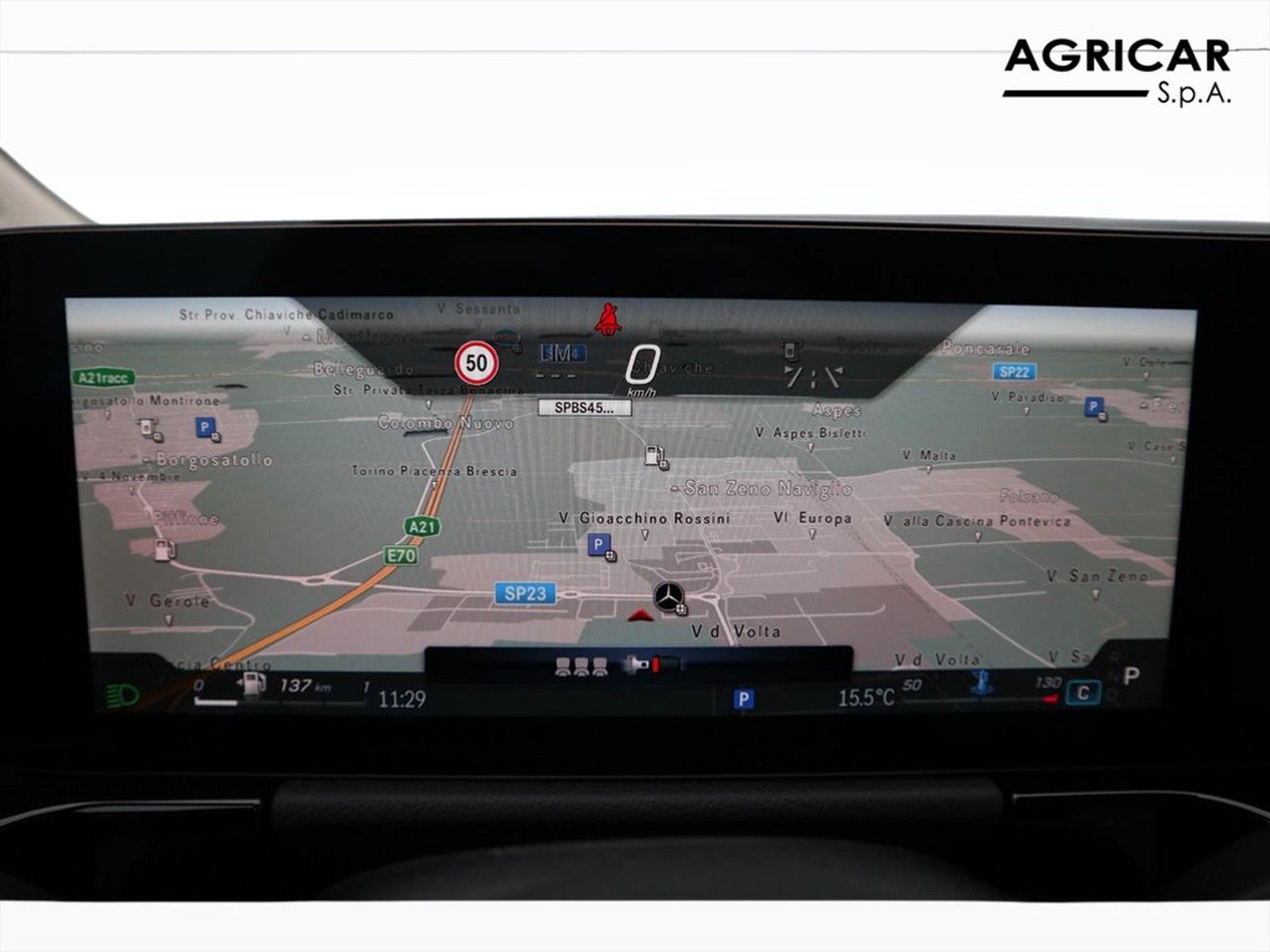 16 - Mercedes GLA 180 d progressive advanced 8g-dct