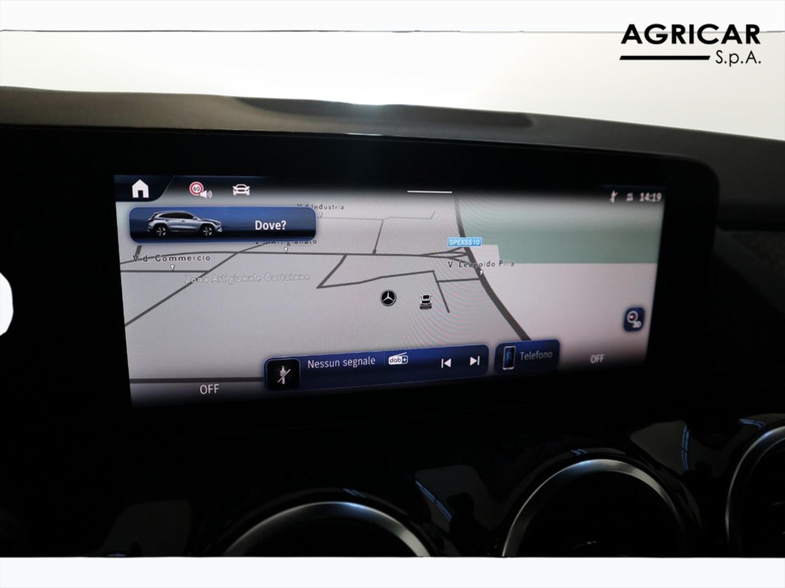 10 - Mercedes GLA 180 d progressive advanced 8g-dct