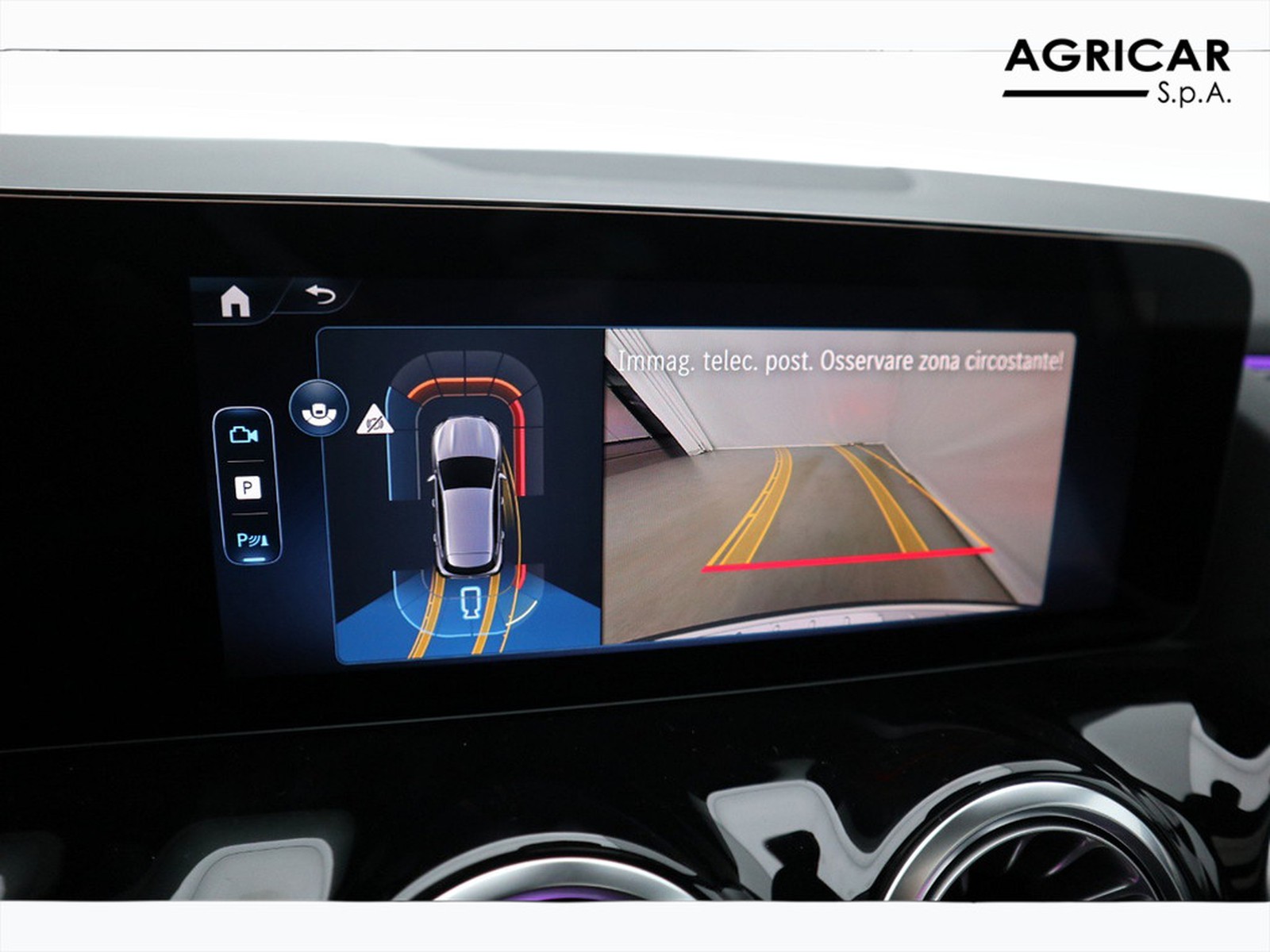 11 - Mercedes GLA 200 d amg line premium 4matic 8g-dct