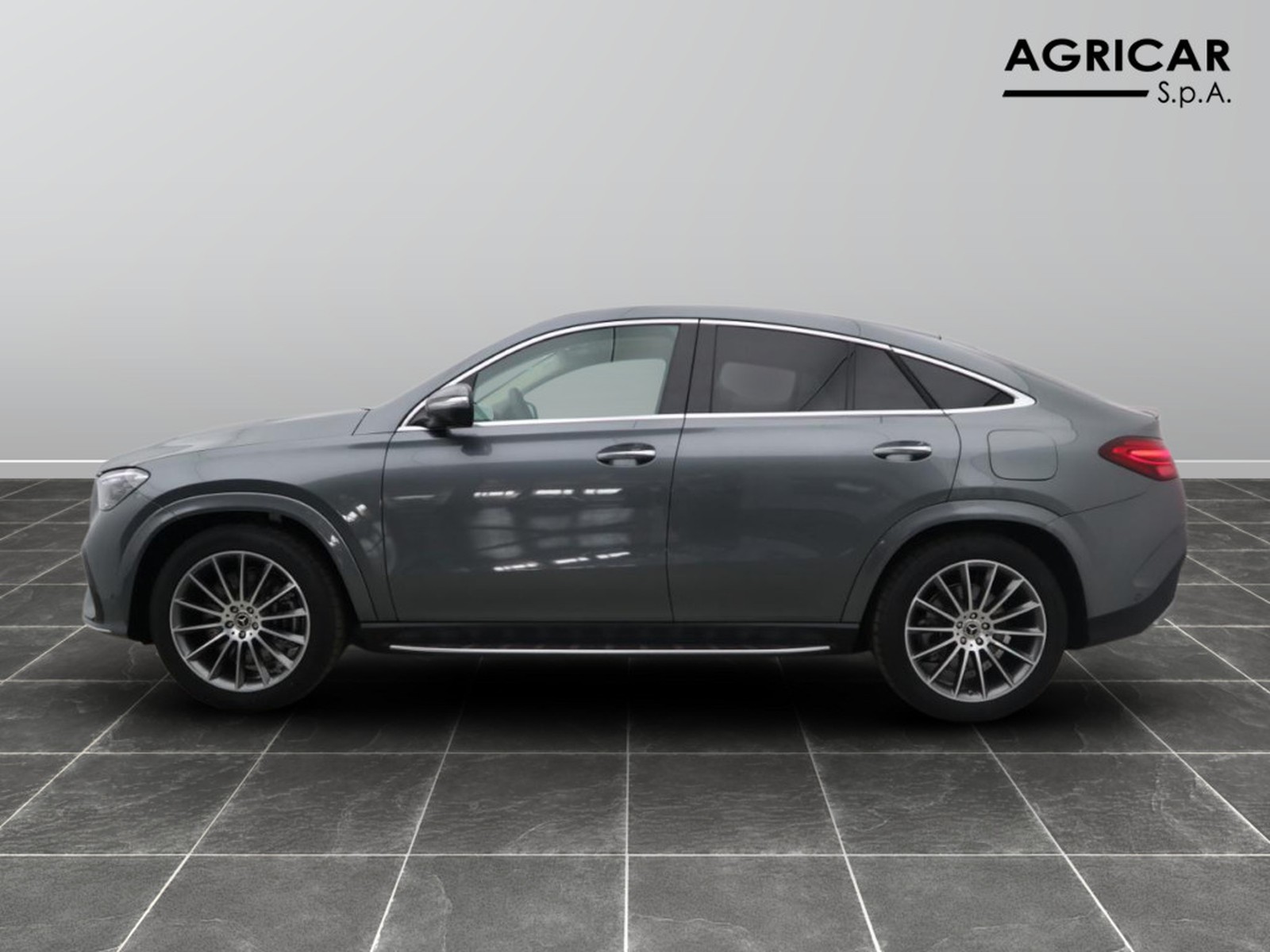 4 - Mercedes Classe GLE gle coupe 350 de plug in hybrid amg line premium plus 4matic 9g-tronic plus